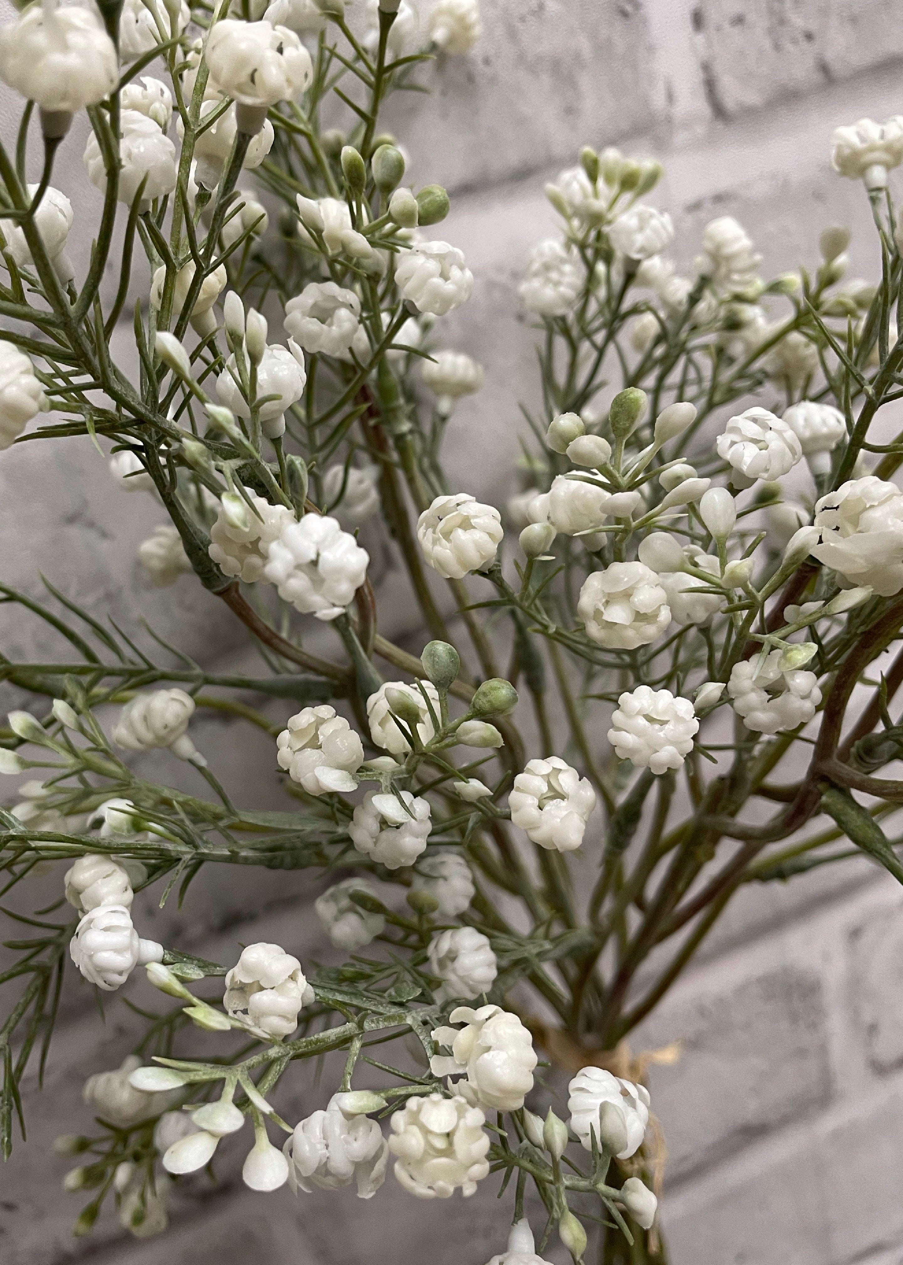ITEM 00993 W - 14" WHITE BABY'S BREATH BUNDLE X 5