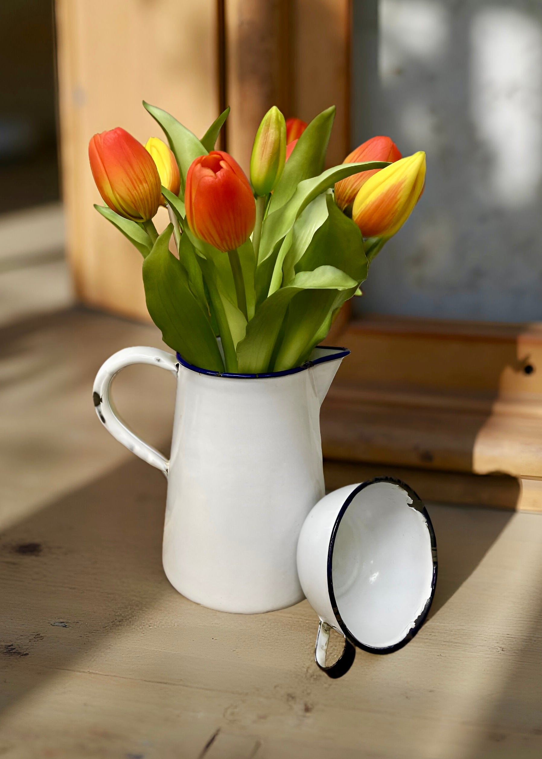 ITEM 10170 O - 12" ORANGE FRESH TOUCH DYNASTY TULIP BUNDLE (4 FLOWERS & 3 BUDS TO A BUNDLE)