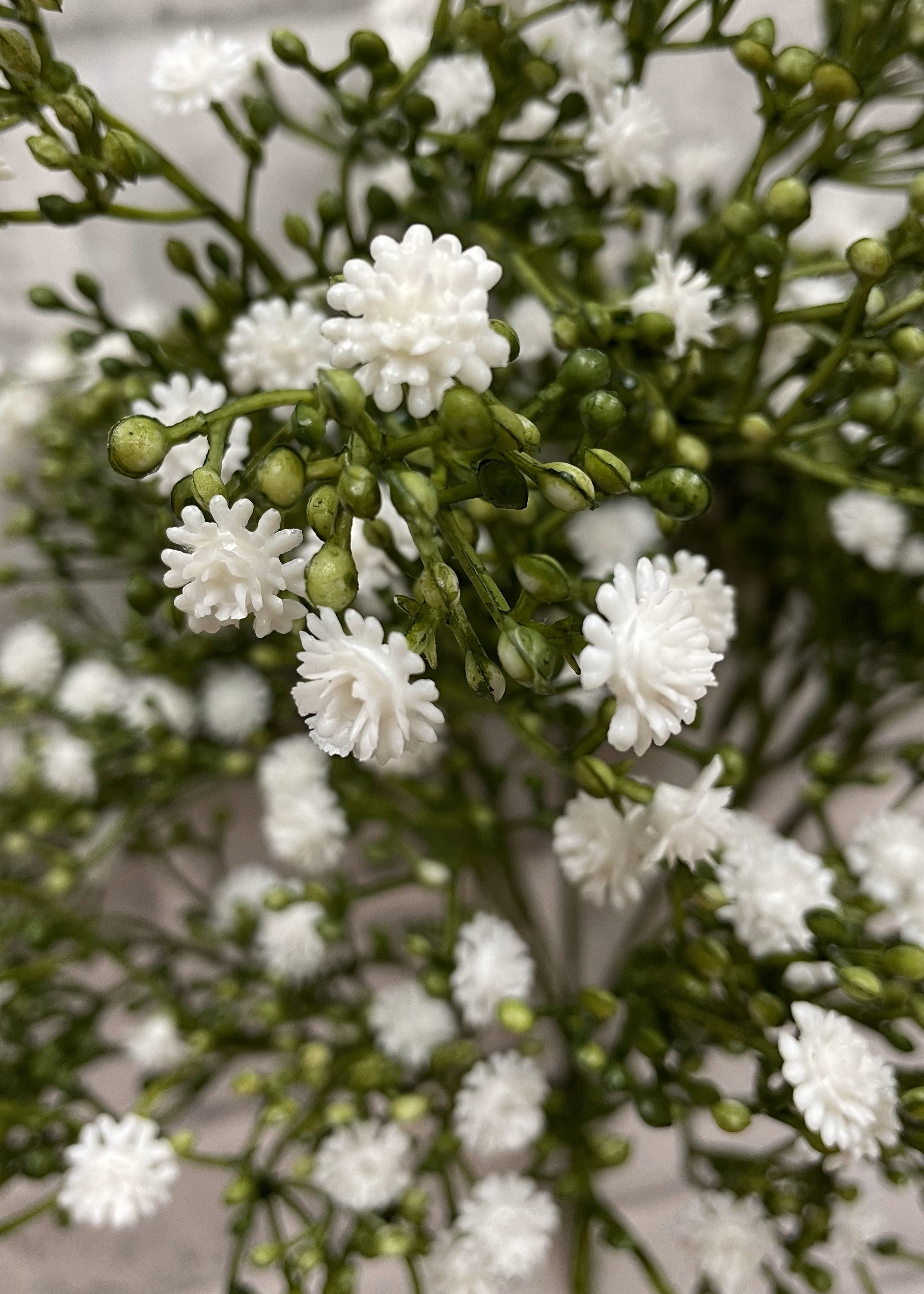 ITEM 10190 W - 16" WHITE GYPSOPHILA BUSH