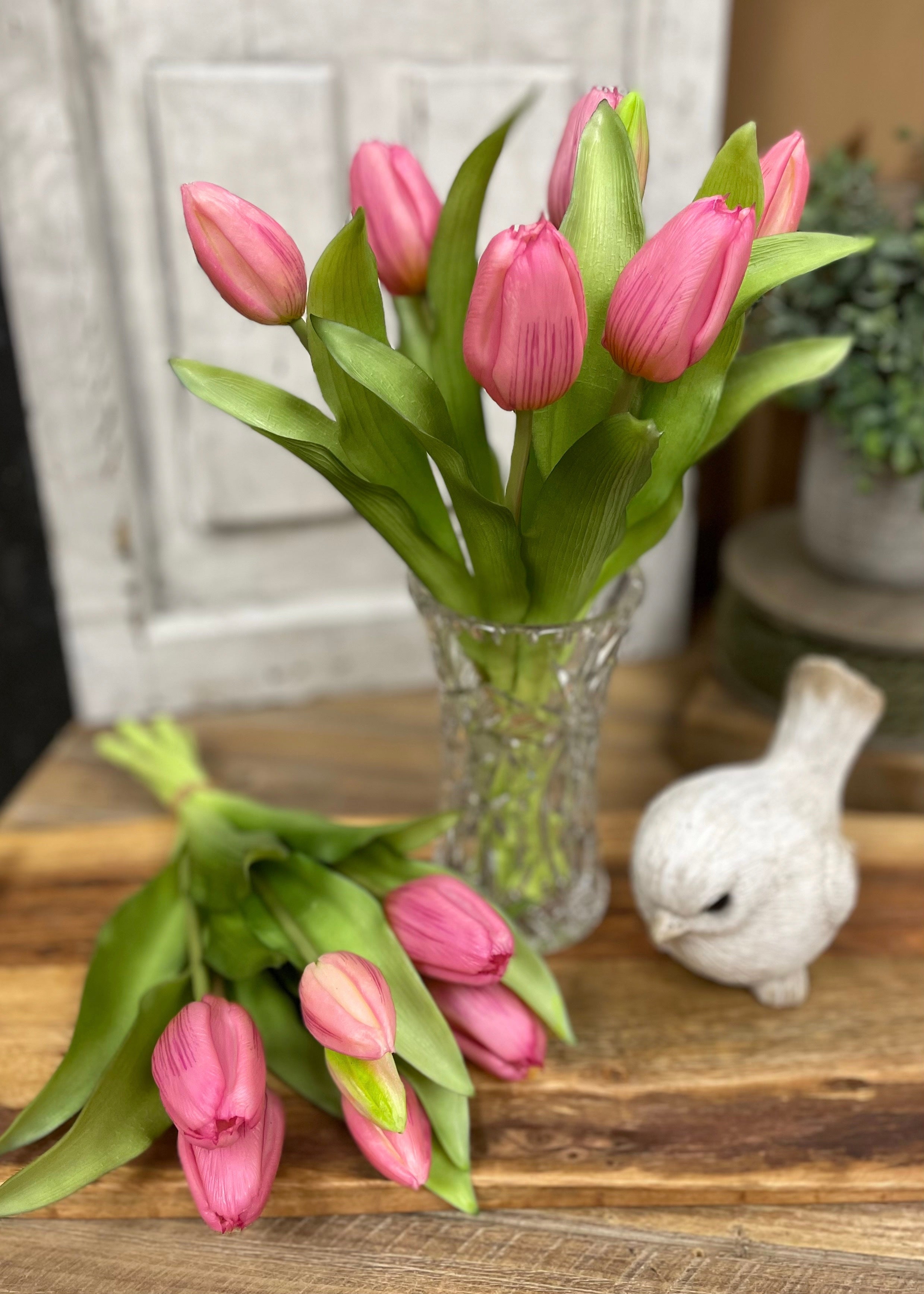 ITEM 10194 DEEPBLUSH(AVAILABLE) - 12" FRESH TOUCH DEEP BLUSH PINK FORMOSA TULIP BUNDLE (4 FLOWERS & 3 BUDS TO A BUNDLE)