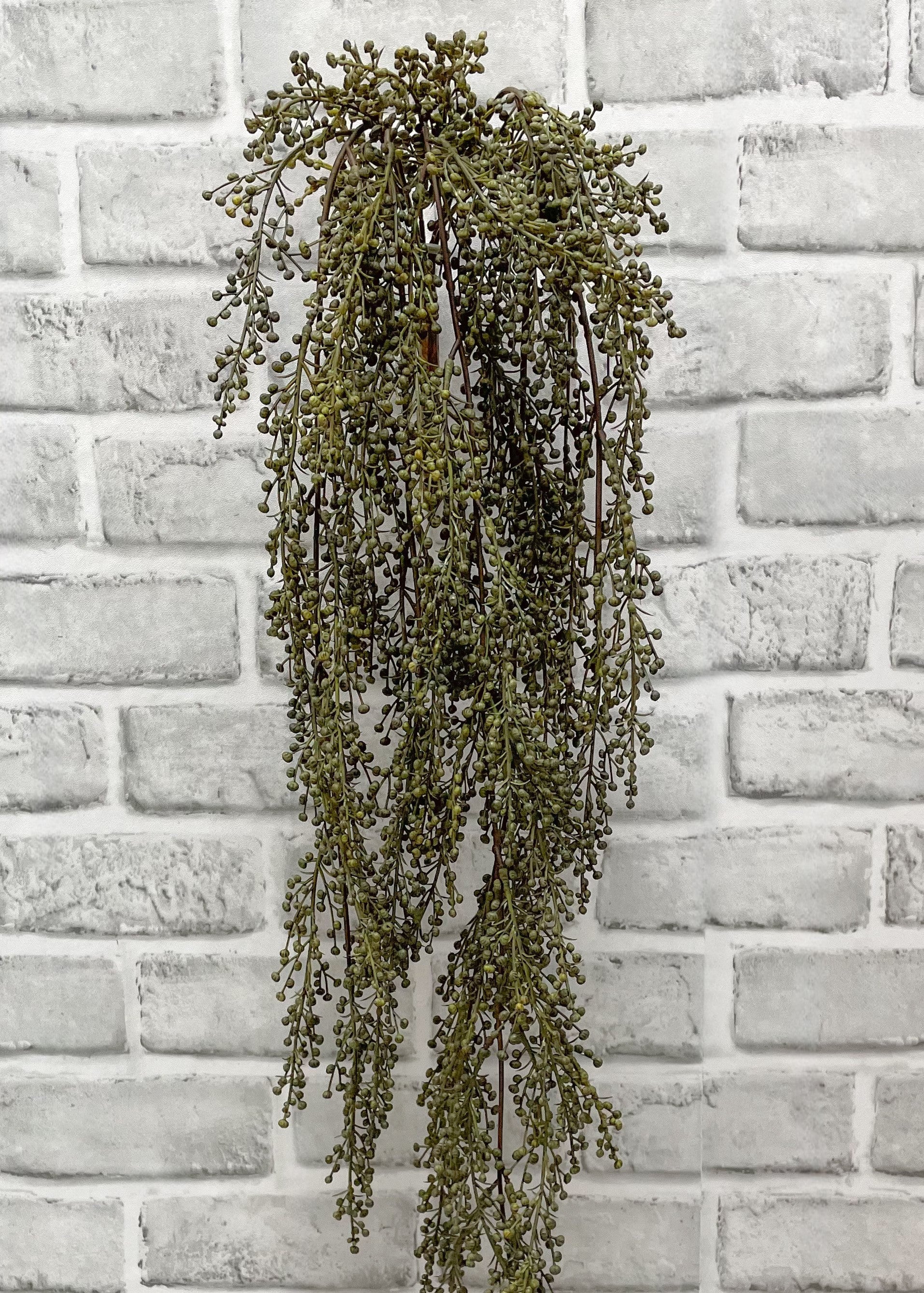 ITEM 11544 GR - 31" GREEN PEPPERBERRIES HANGING VINE BUSH