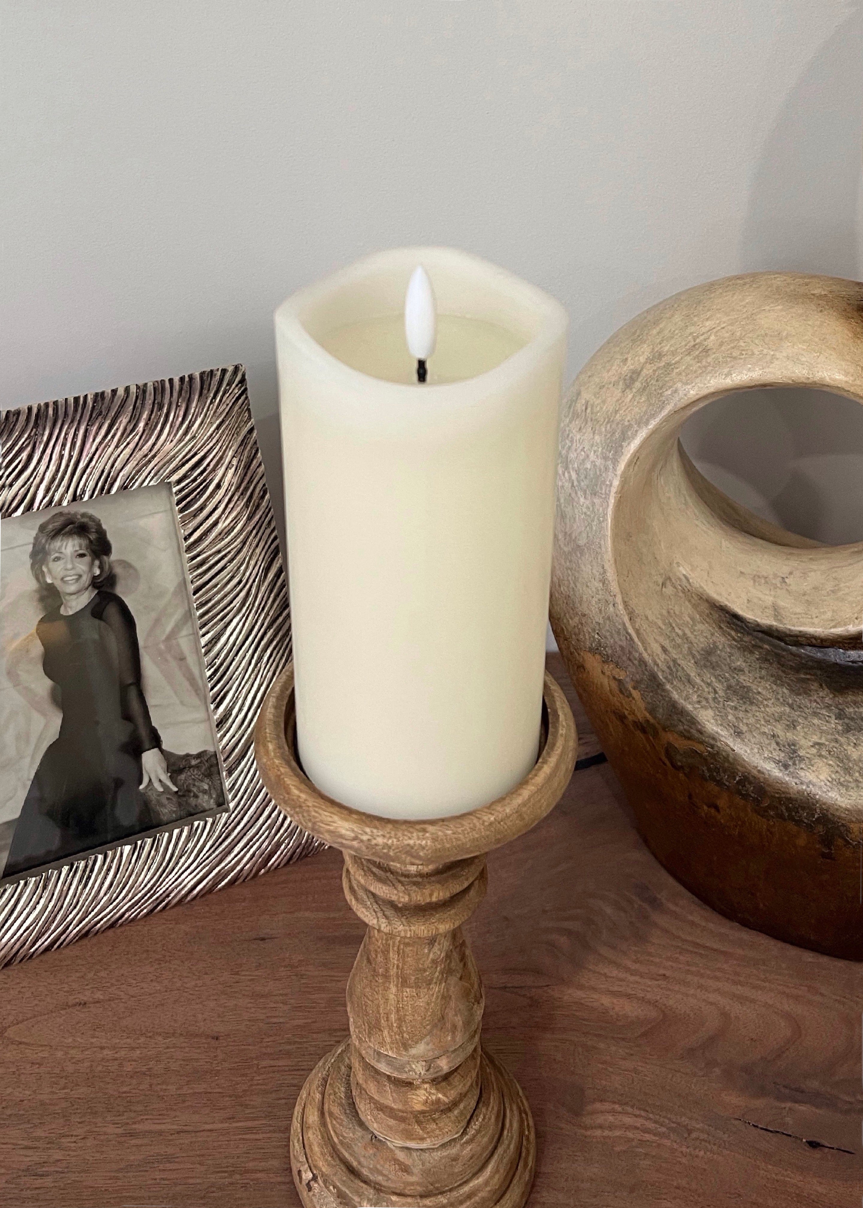 ITEM 1641IVORY - 3"X6" IVORY 3D FLAME SMOOTH FINISH MELTING REALISTIC LED PILLAR WITH 6 HOUR TIMER