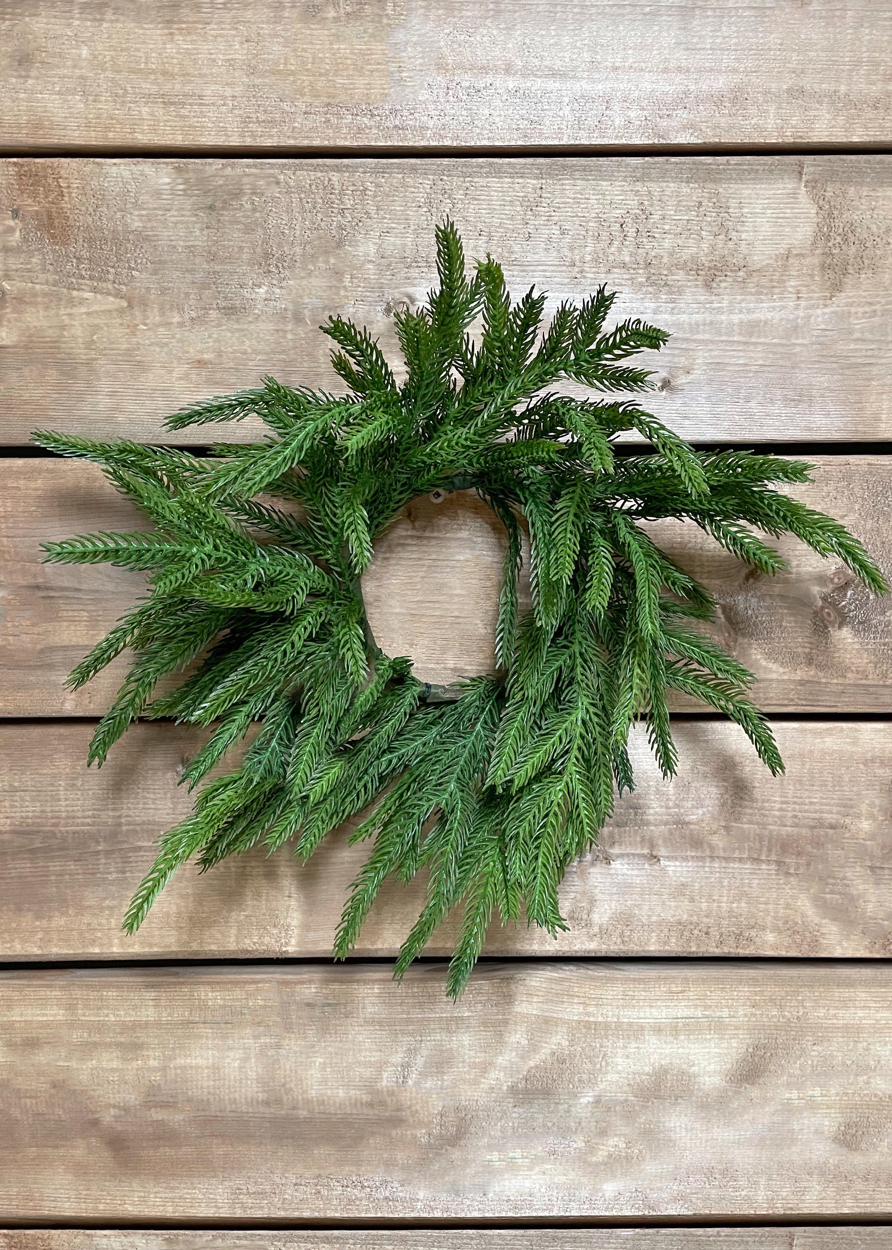 ITEM 81655 - 4.5" INSIDE DIM, 10" OUTSIDE DIM FRESH TOUCH NORFOLK PINE CANDLE RING