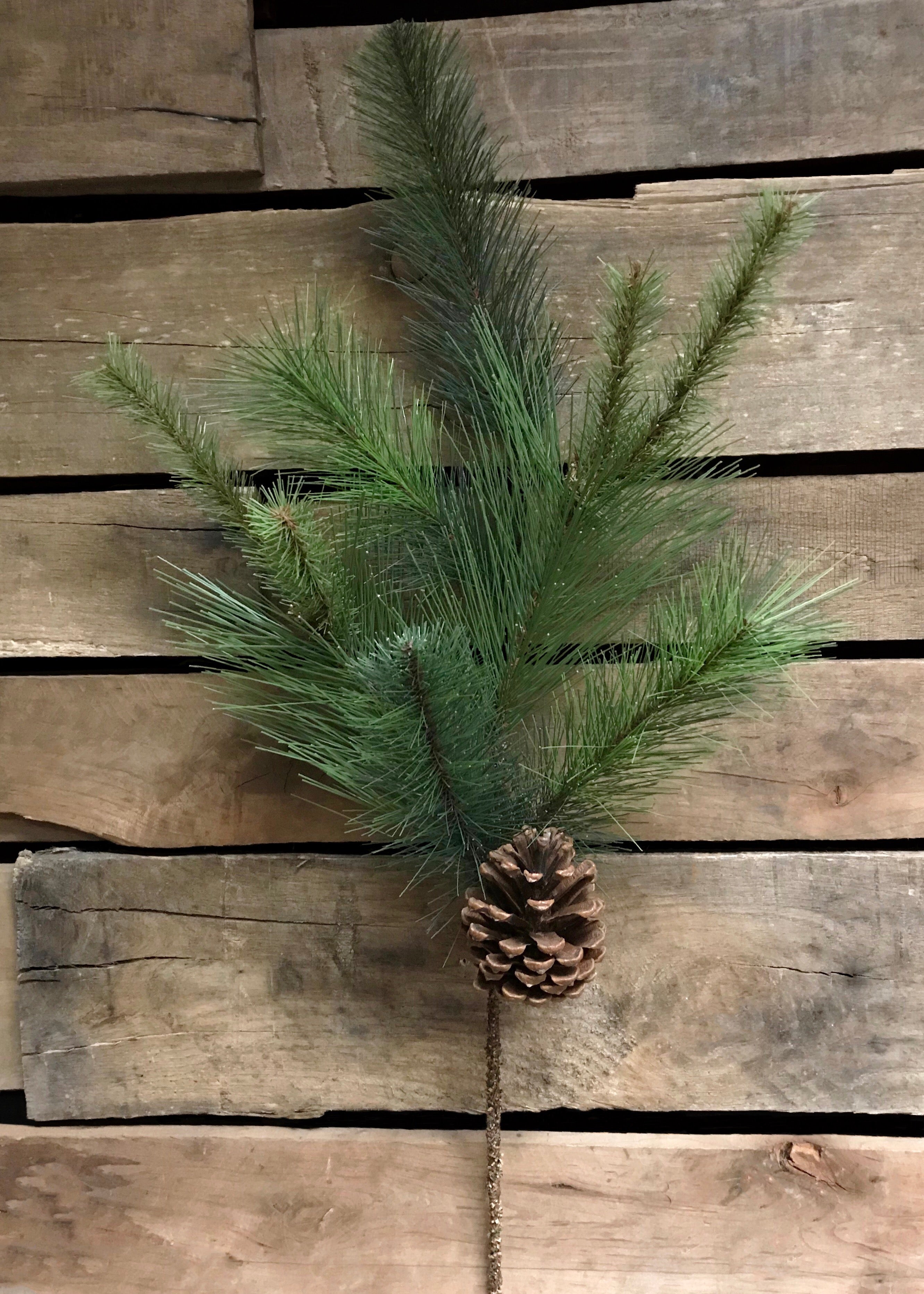 ITEM 81739 - 30" PINE MIXED / CONE SPRAY