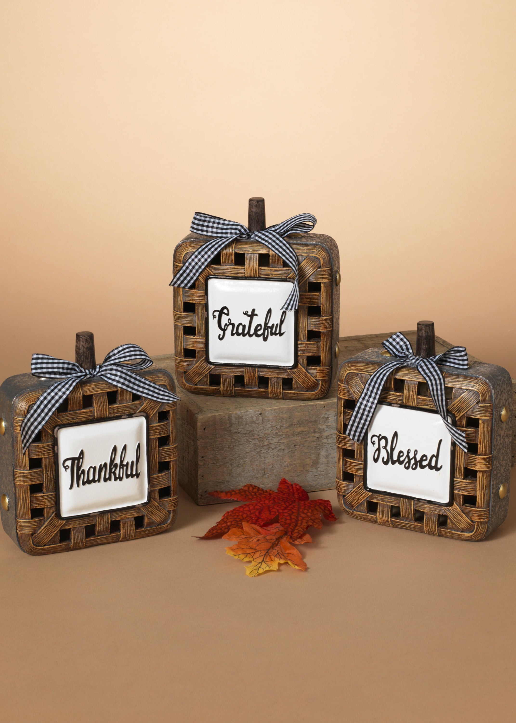 ITEM G2589180 - 6.6"H RESIN WOVEN BASKET LOOK SQUARE PUMPKIN WITH BOW