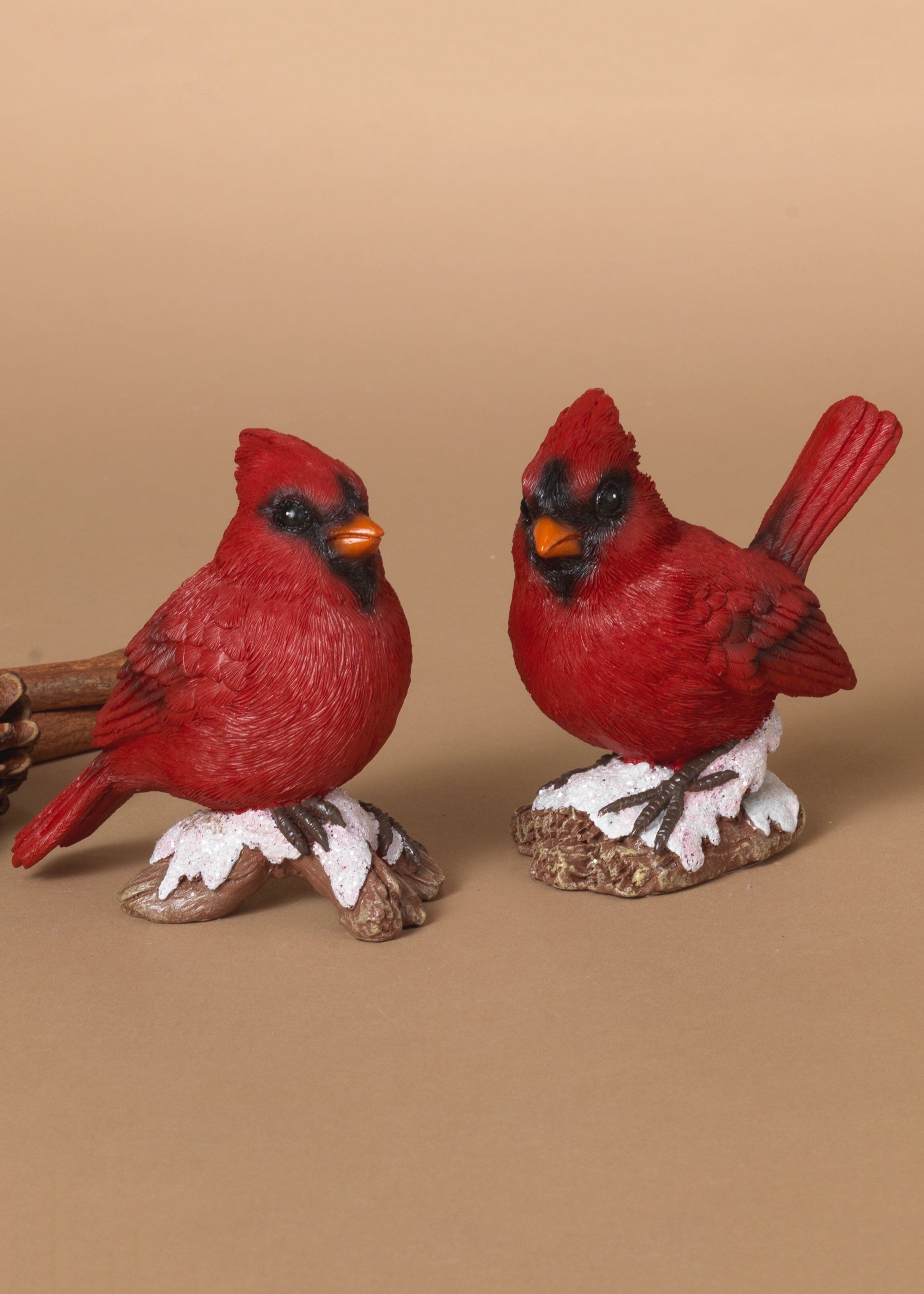 ITEM G2737410 - 2.76"H RESIN HOLIDAY CARDINAL