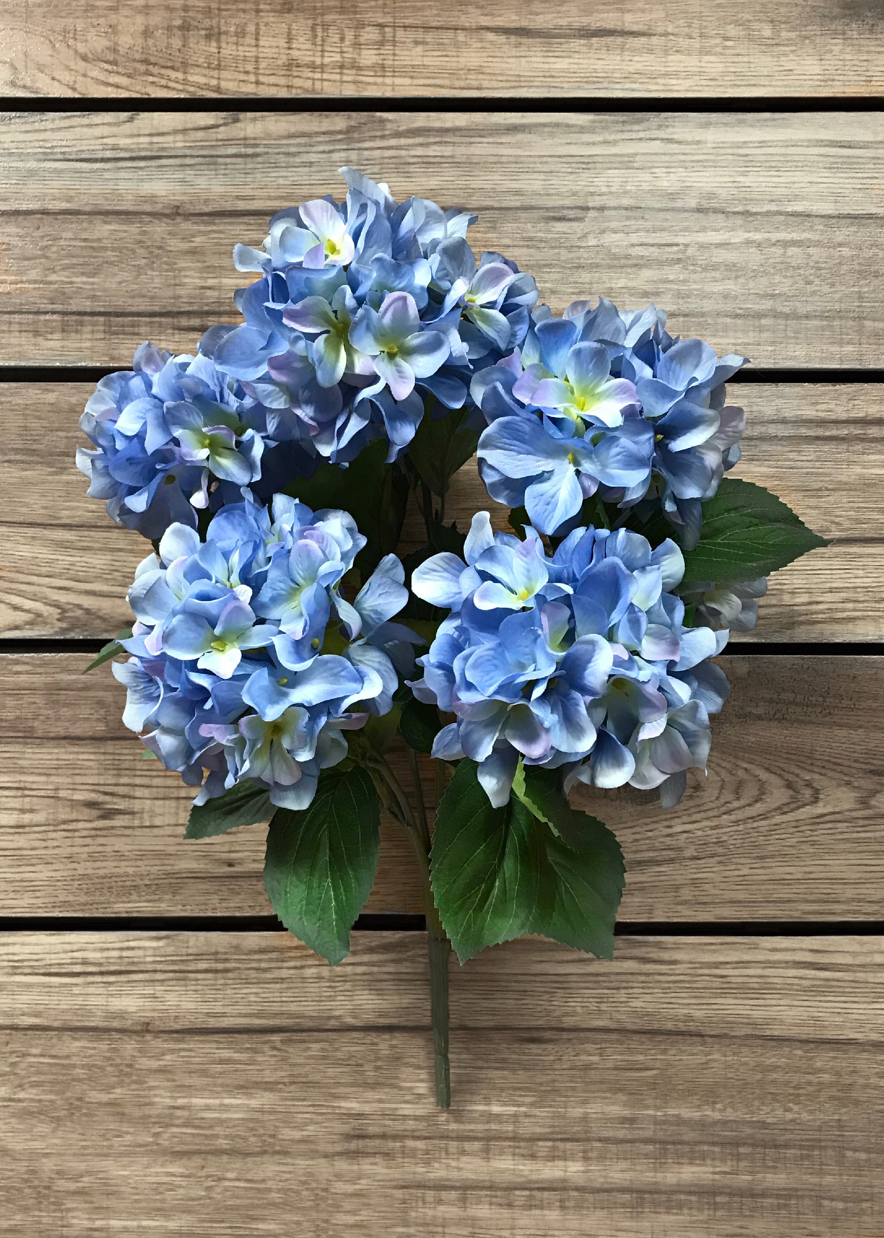 ITEM 10147 BL - 21" BLUE HYDRANGEA BUSH X 7