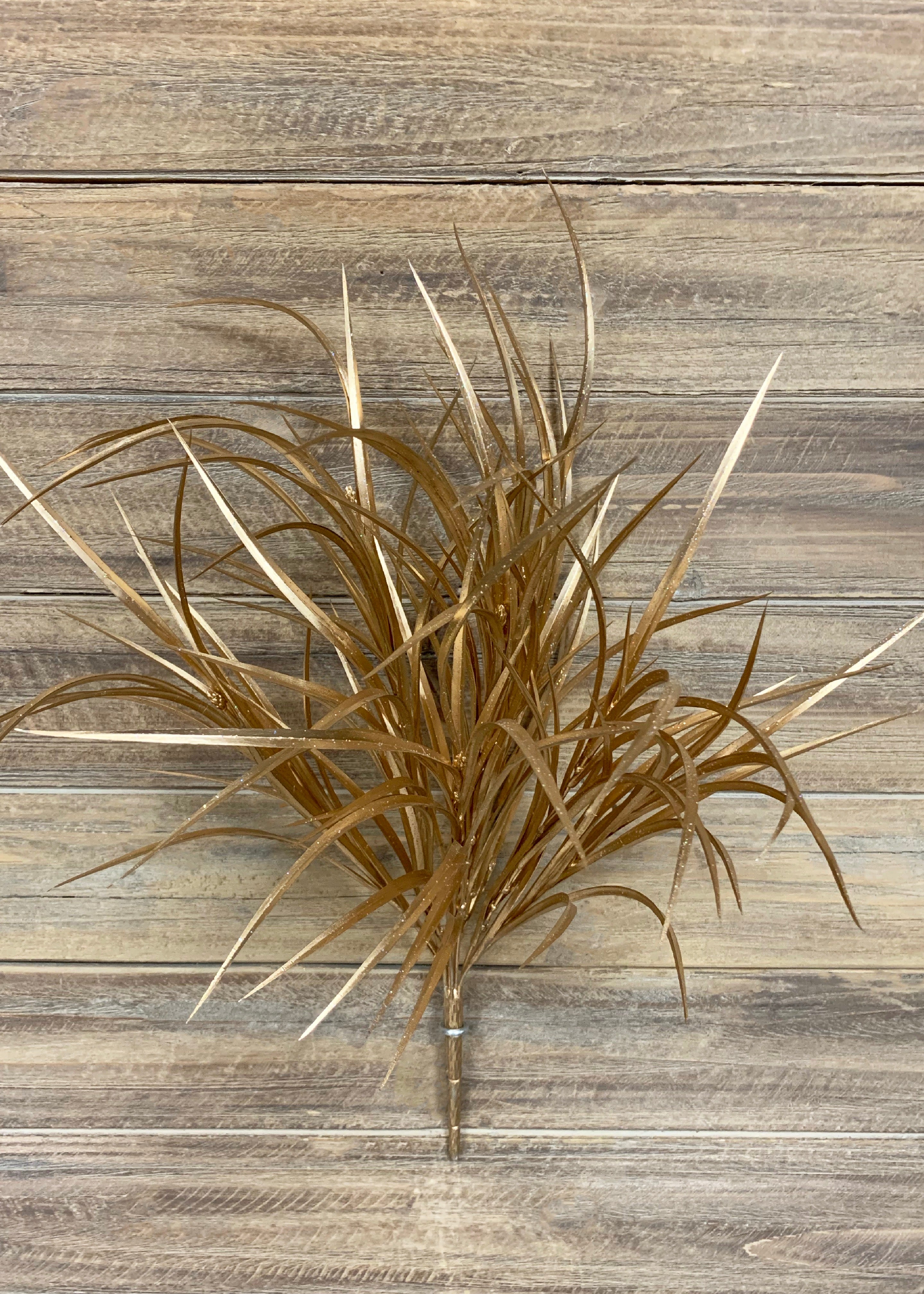 ITEM 81358 GD - 17" GOLD GRASS BUSH