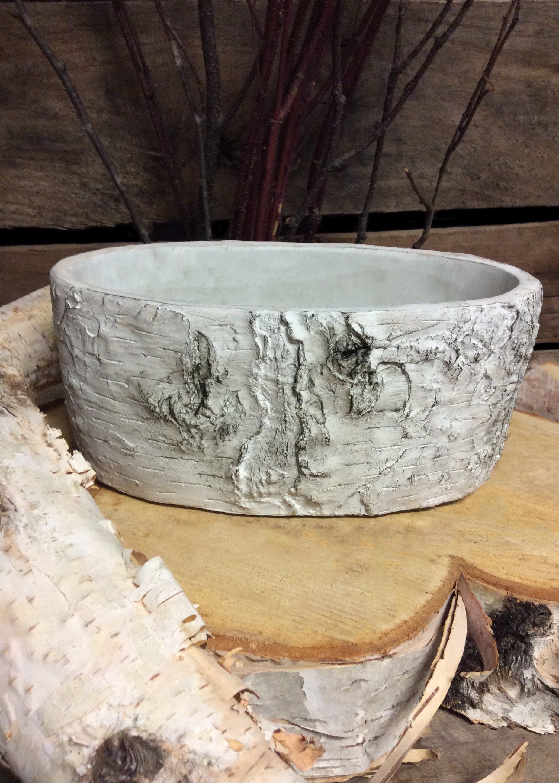 ITEM MX031735 - 9"L X 5"W X 4.25"H CEMENT OVAL BIRCH PLANTER