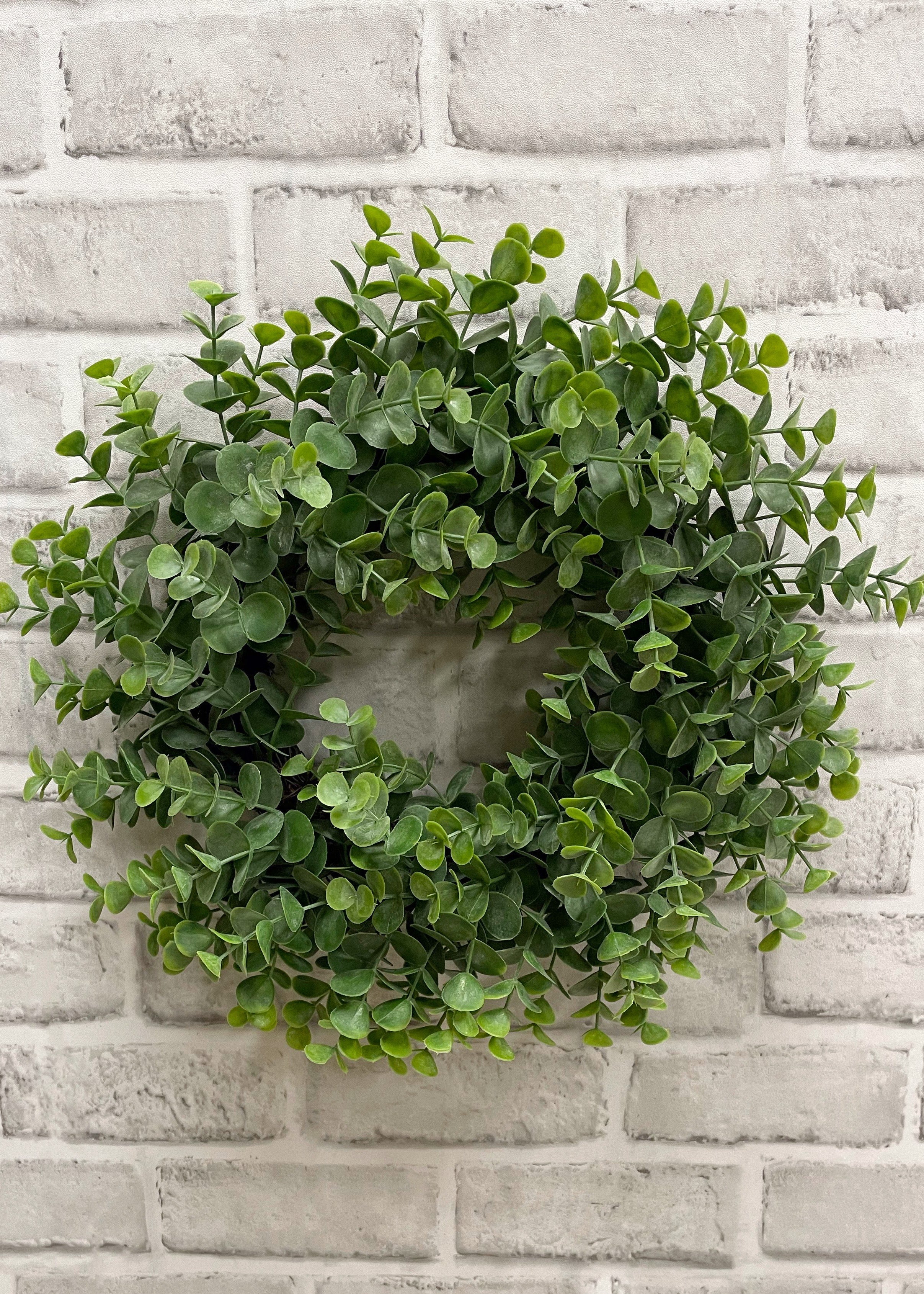BUSHES/WREATHS/GARLANDS · Tri W Imports