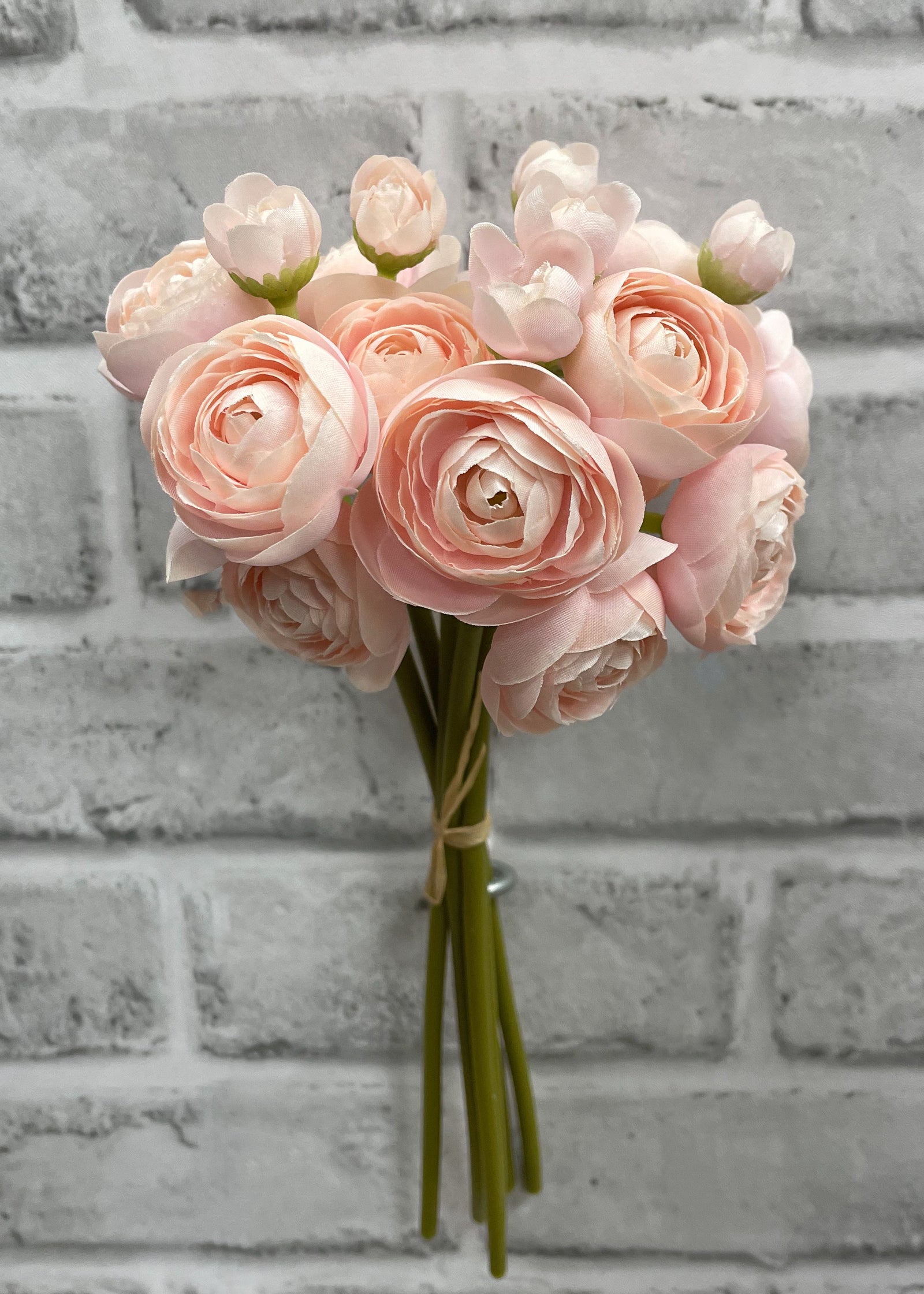 ITEM 00972 BLUSH - 11" BLUSH RANUNCULUS - 6 STEMS PER BUNDLE
