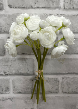 ITEM 00972 W - 11" WHITE RANUNCULUS - 6 STEMS PER BUNDLE