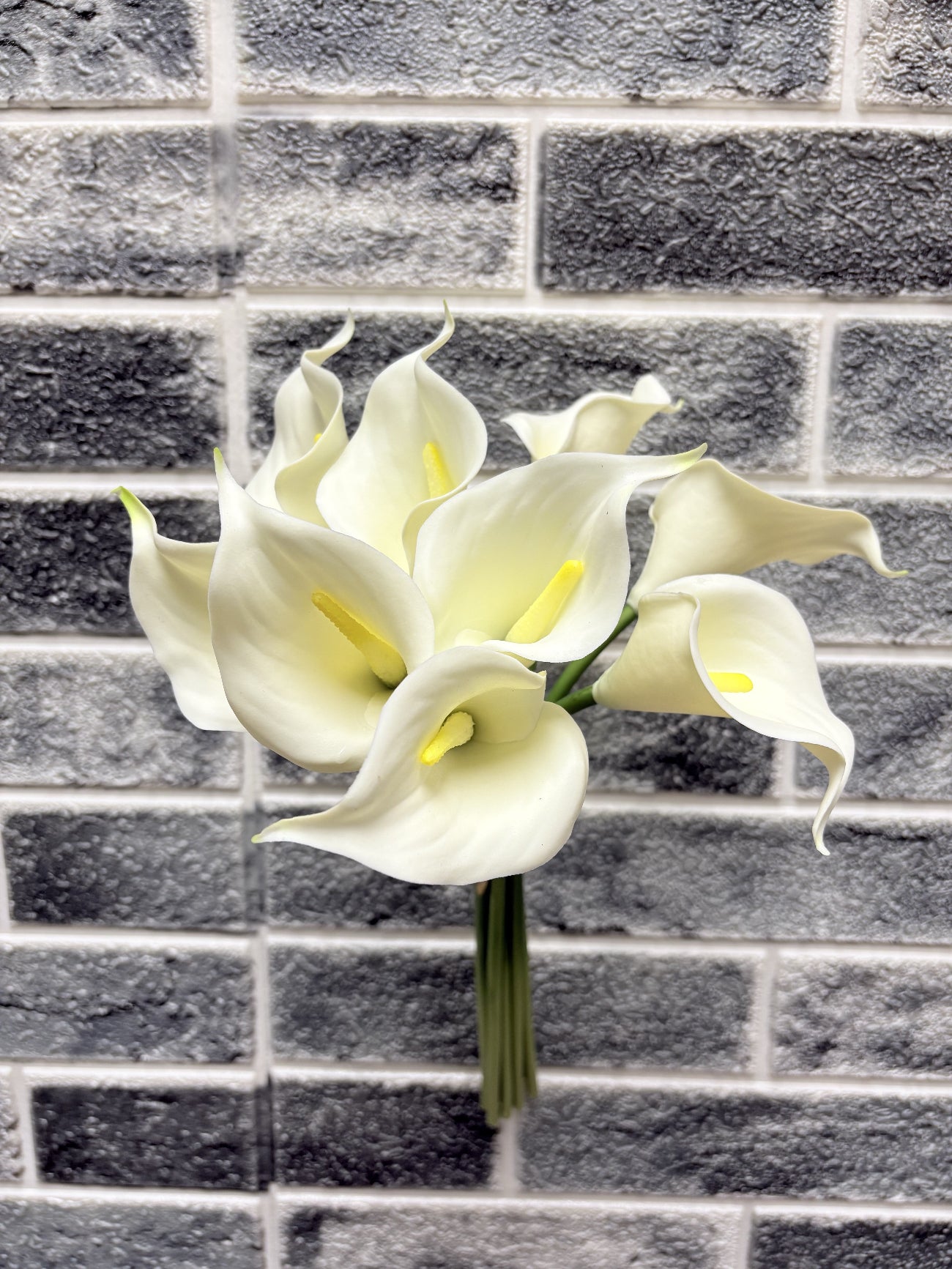 ITEM 00999 W - 14" FRESH TOUCH CALLA LILY BUNDLE WITH 9 HEADS