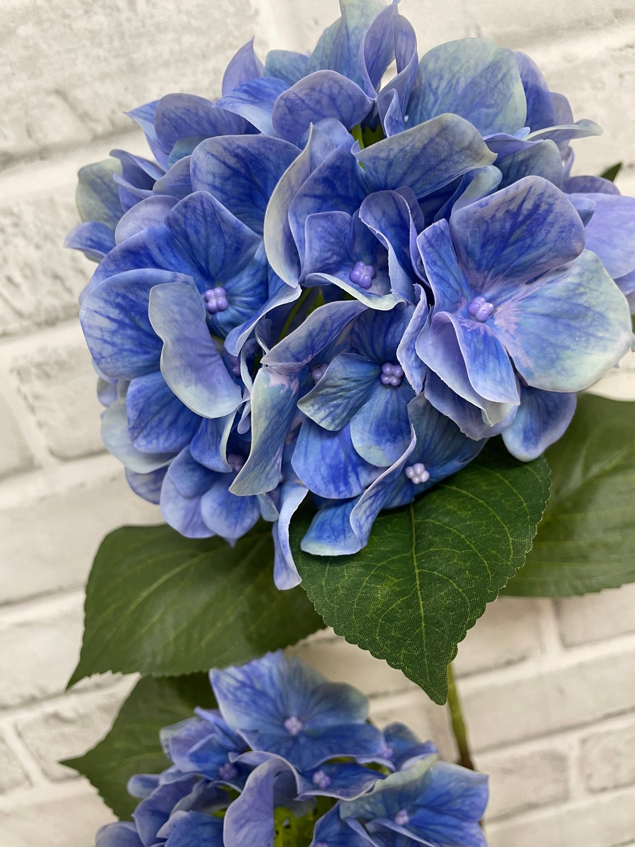 ITEM 01027 BL  - 32" FRESH TOUCH BLUE HYDRANGEA X 2 STEM