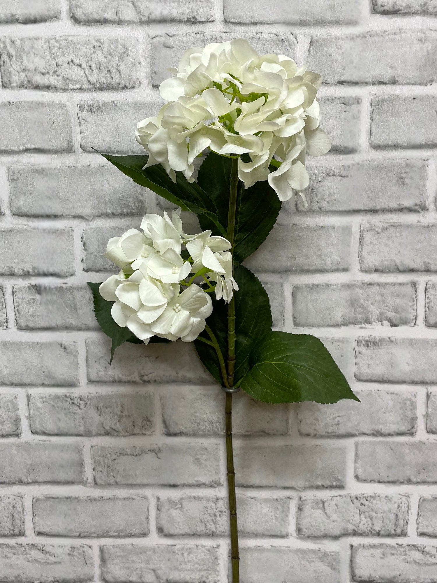 ITEM 01027 W -  32" FRESH TOUCH WHITE HYDRANGEA X 2 STEM