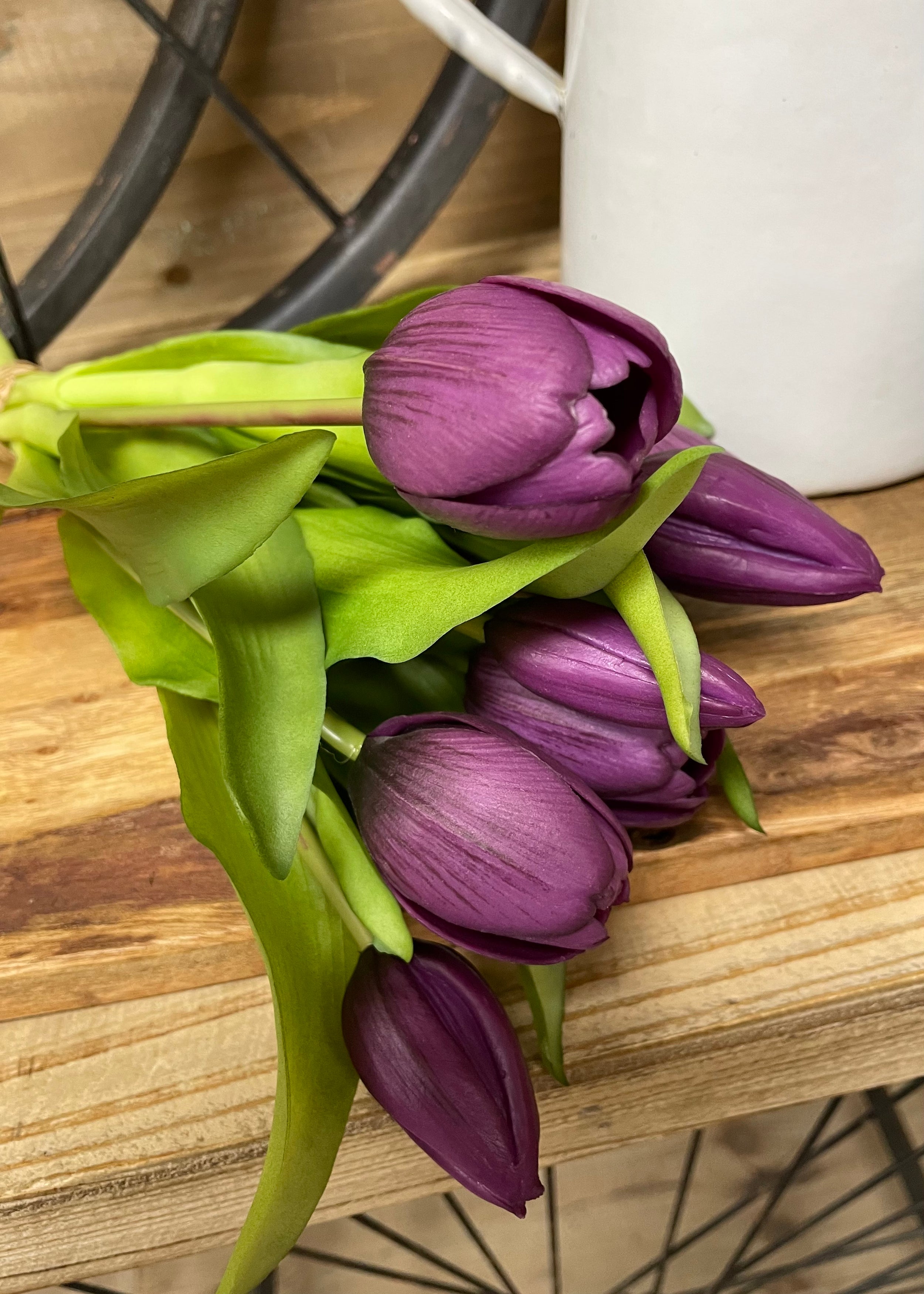 ITEM 10170 PUR - 12" PURPLE FRESH TOUCH DYNASTY TULIP BUNDLE (4 FLOWERS & 3 BUDS TO A BUNDLE)