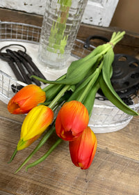 ITEM 10186 O - 16" FRESH TOUCH DYNASTY ORANGE TULIP BUNDLE (3 FLOWERS & 2 BUDS TO A BUNDLE)