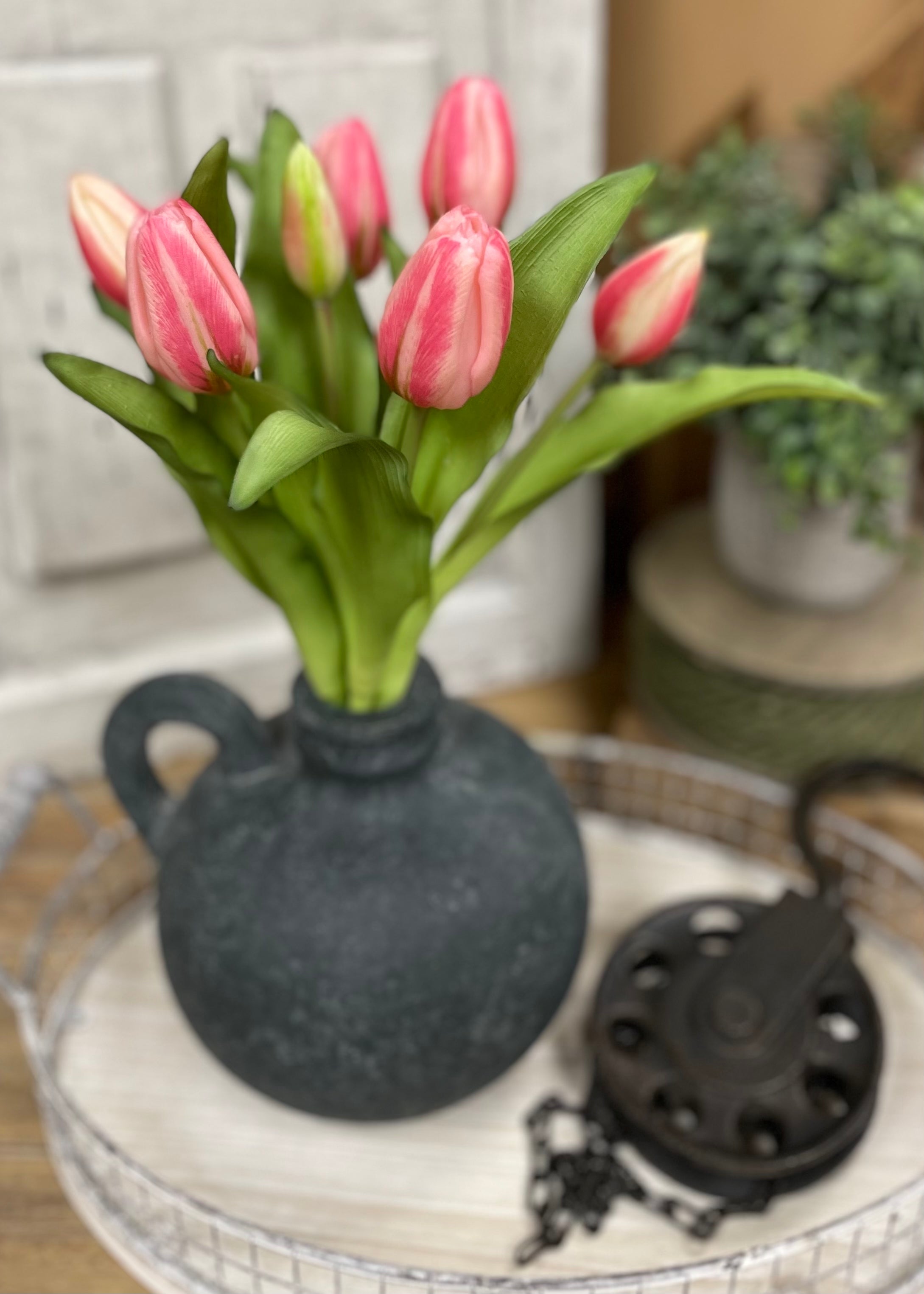ITEM 10194 COTTON(AUGUST) - 12" FRESH TOUCH COTTON CANDY PINK FORMOSA TULIP BUNDLE (4 FLOWERS & 3 BUDS TO A BUNDLE)