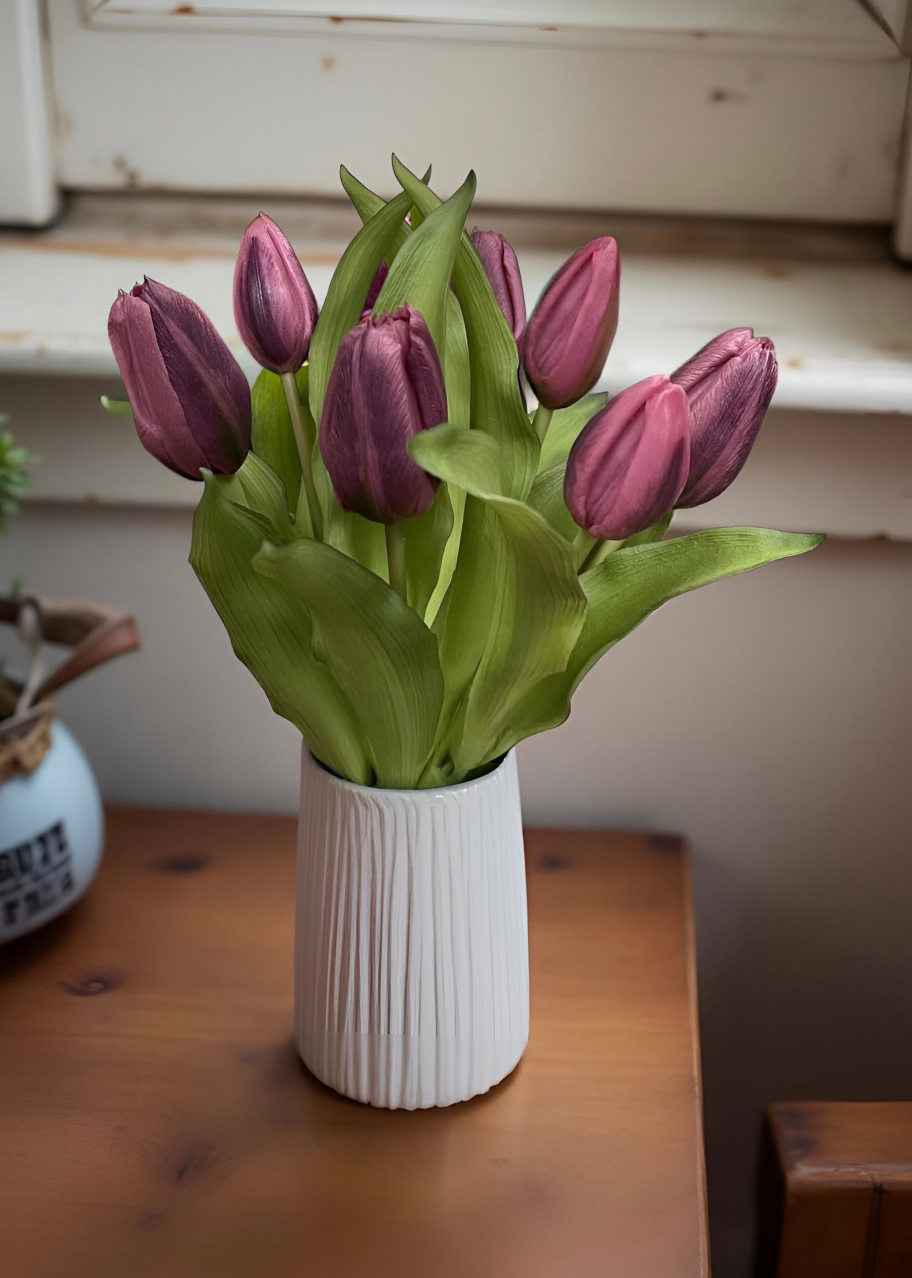 ITEM 10194 DKPLUM - 12" FRESH TOUCH DARK PLUM FORMOSA TULIP BUNDLE (4 FLOWERS & 3 BUDS TO A BUNDLE)