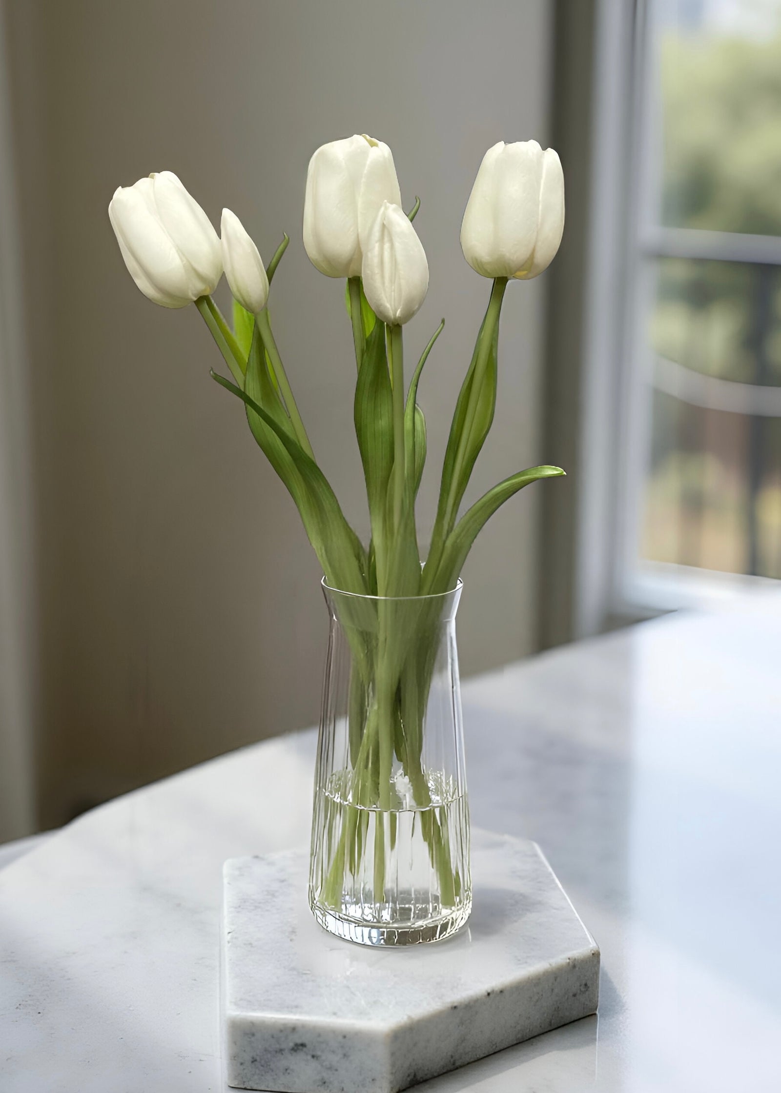 ITEM 10196 W(AVAILABLE) - 18" FRESH TOUCH WHITE DAY DREAM TULIP BUNDLE (3 FLOWERS & 2 BUDS TO A BUNDLE)