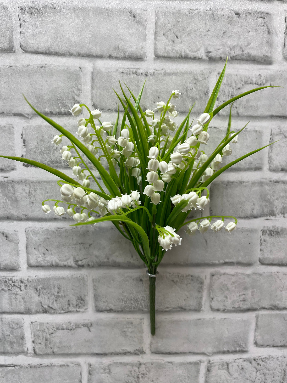 ITEM 10205 - 12" LILY OF THE VALLEY BUSH