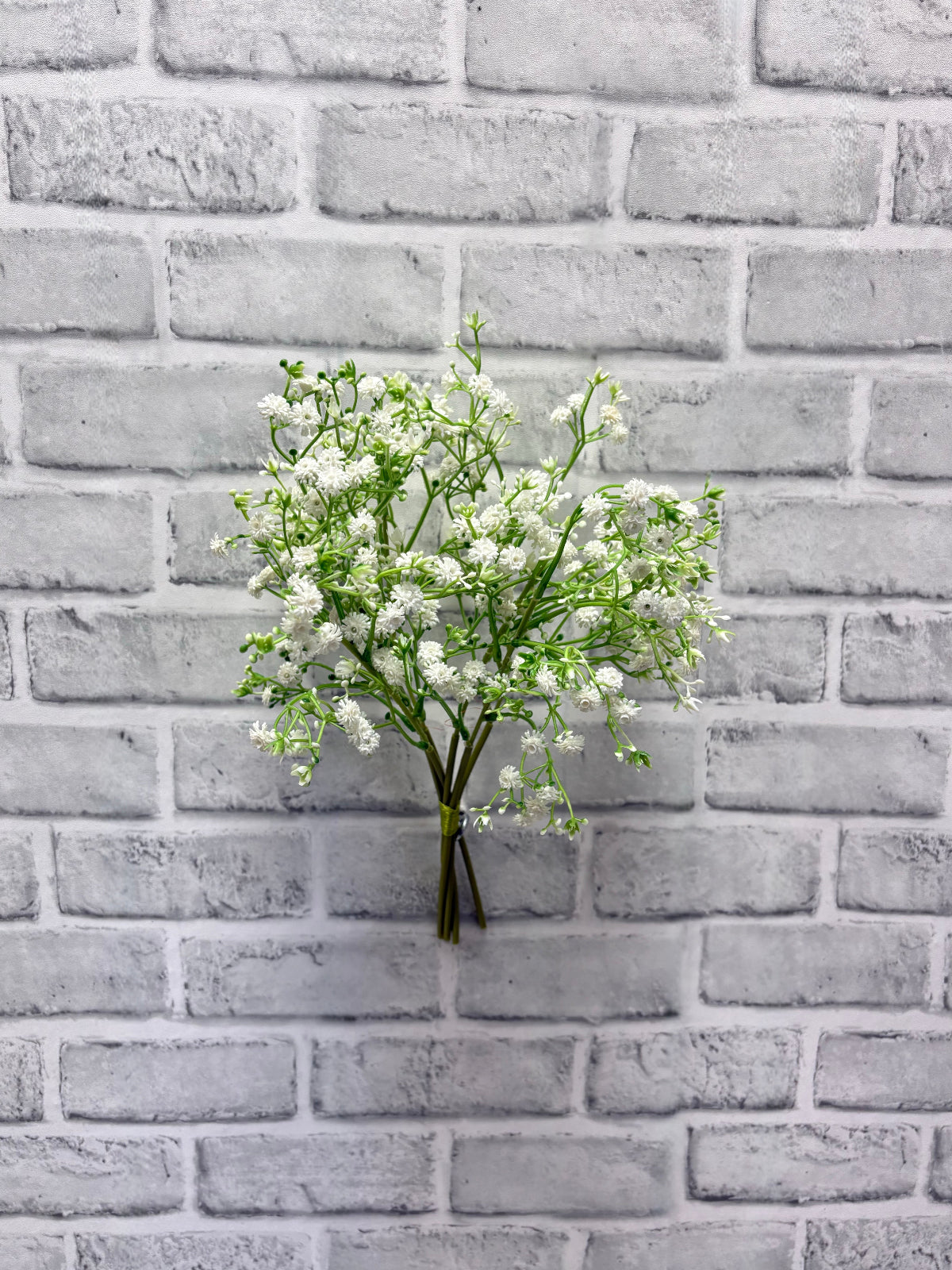 ITEM 10208 - 13.5" FRESH TOUCH BABYS BREATH BUNDLE