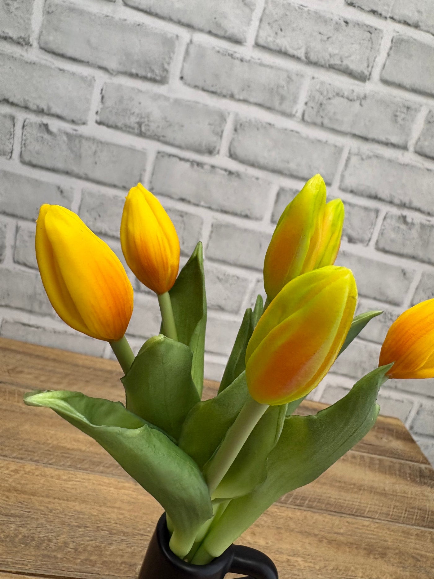 ITEM 10212 Y - 11" FRESH TOUCH MINI YELLOW TULIP BUD BUNDLE WITH 6 BUDS