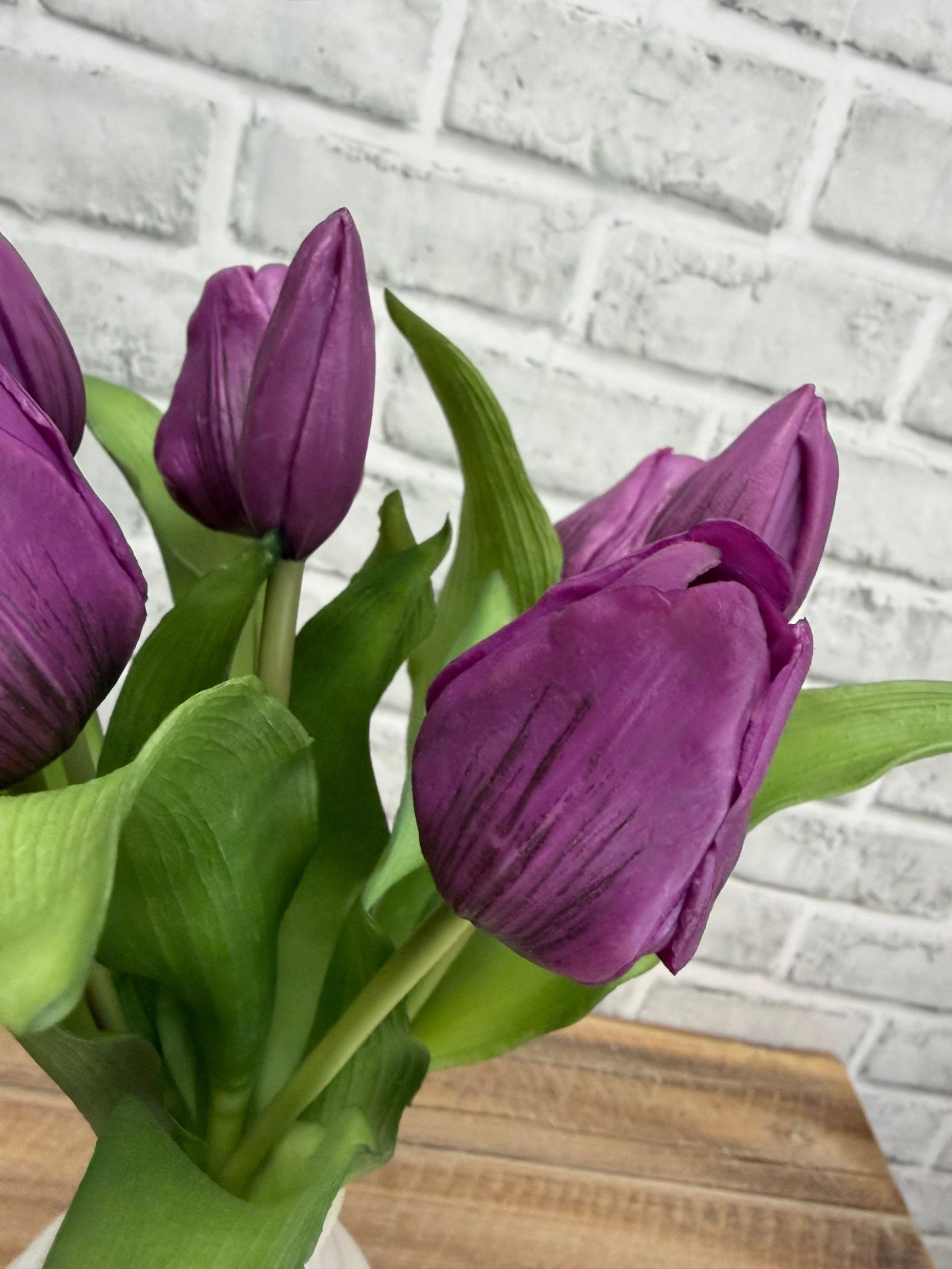 ITEM 10213 PUR - 12" FRESH TOUCH FRENCH PURPLE TULIP BUNDLE (4 FLOWERS & 3 BUDS TO A BUNDLE)