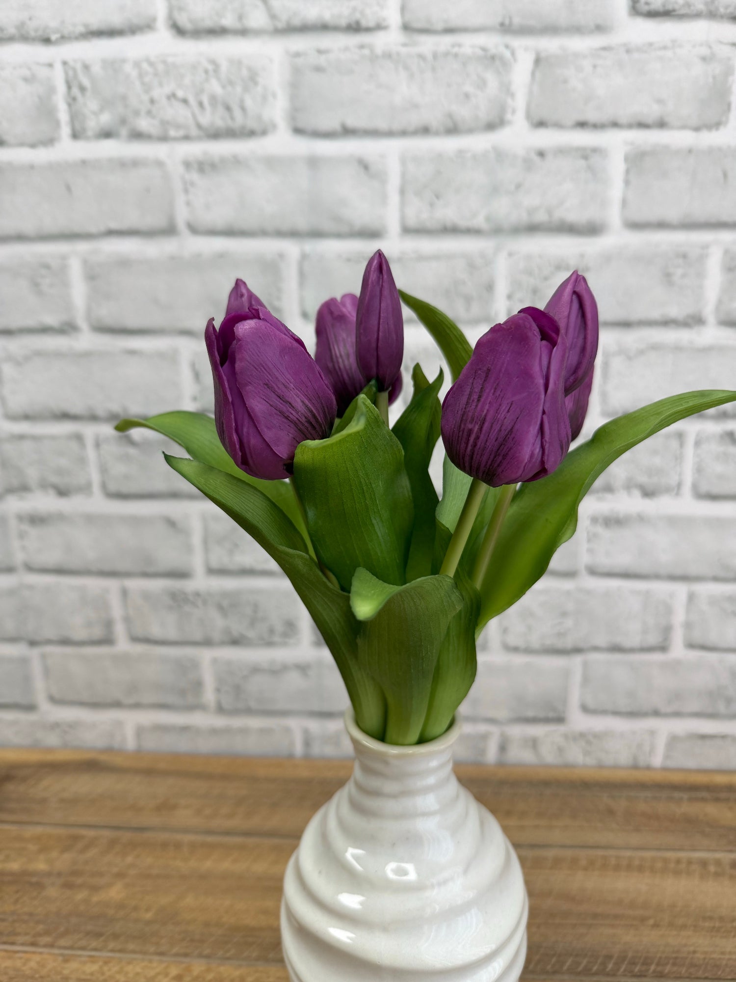 ITEM 10213 PUR - 12" FRESH TOUCH FRENCH PURPLE TULIP BUNDLE (4 FLOWERS & 3 BUDS TO A BUNDLE)