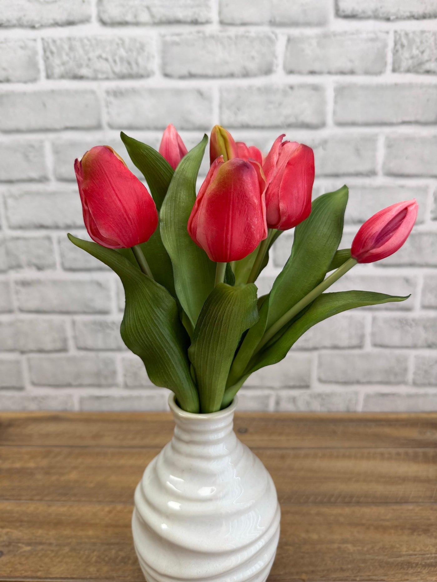 ITEM 10213 ROSE - 12" FRESH TOUCH FRENCH ROSE TULIP BUNDLE (4 FLOWERS & 3 BUDS TO A BUNDLE)
