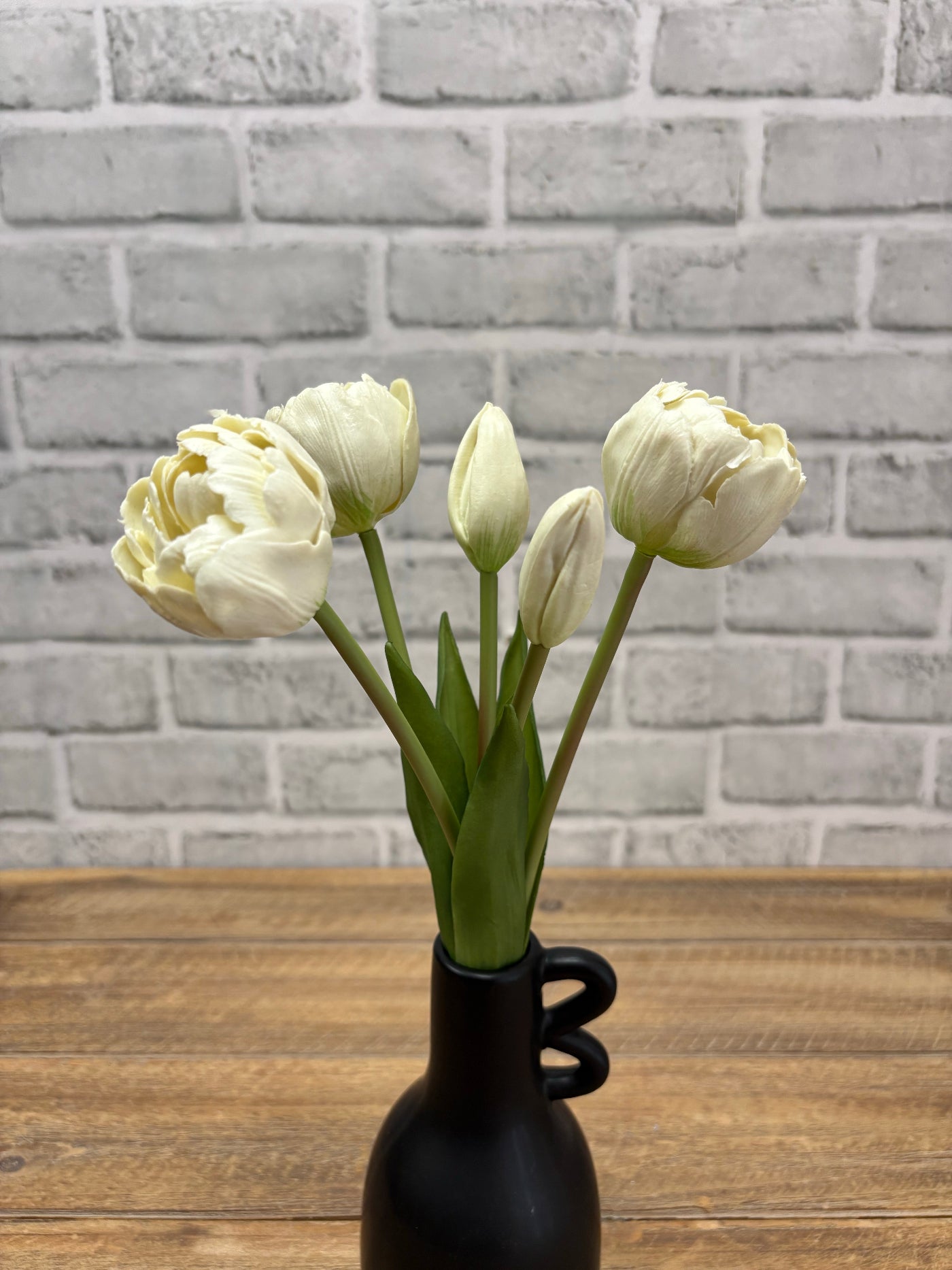 ITEM 10214 W - 10" FRESH TOUCH MINI AVANT GARDE PEONY WHITE TULIP BUNDLE (3 HEADS, 2 BUDS)