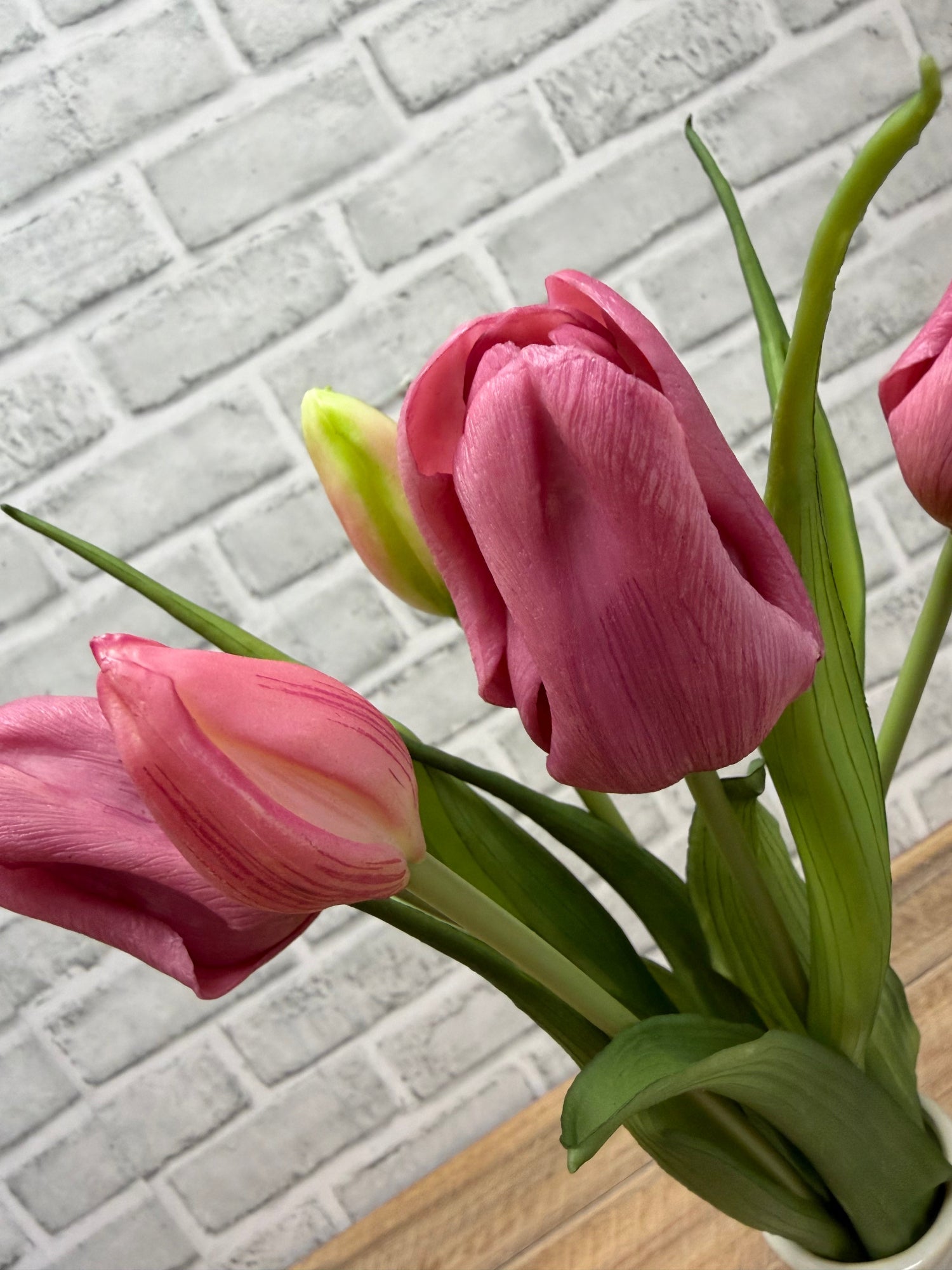 ITEM 10215 DEEPBLUSH - 16" DEEP BLUSH FRESH TOUCH TRIUMPH TULIP BUNDLE WITH 3 HEADS & 2 BUDS
