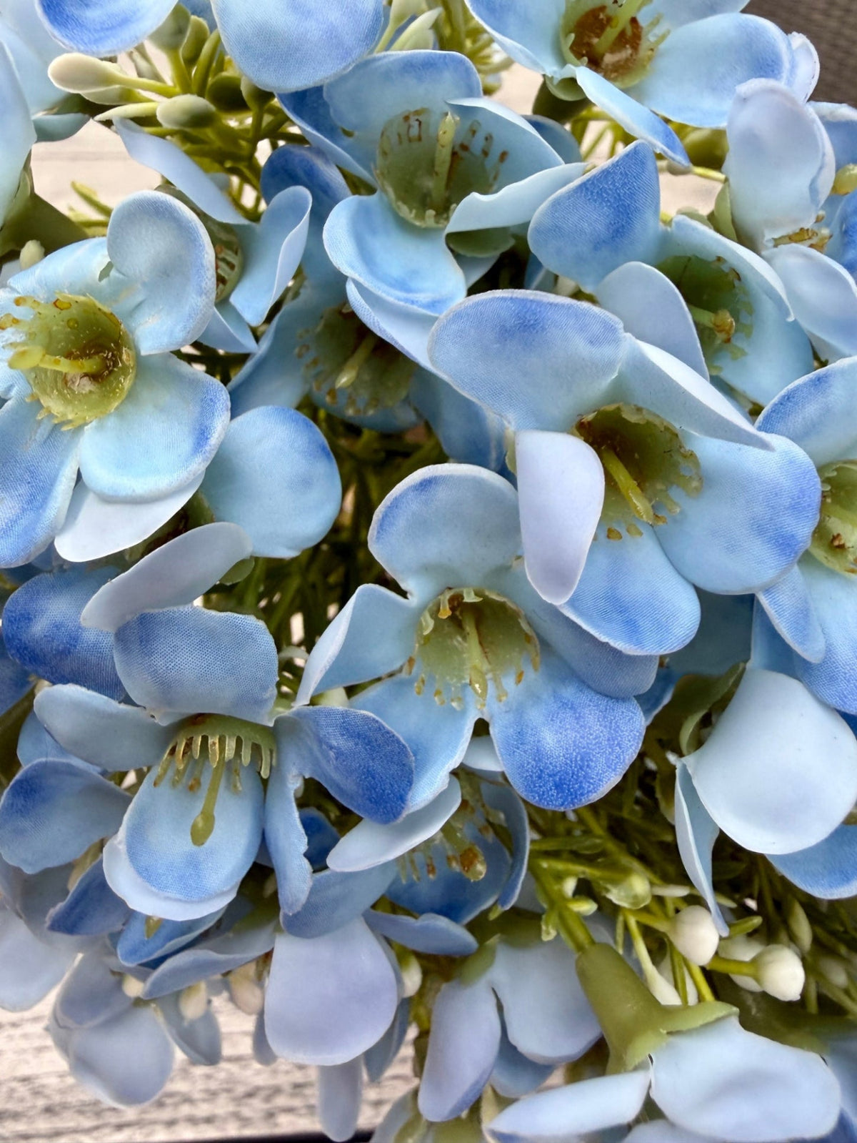 ITEM 10247 BL - 13" BLUE FRESH TOUCH APPLE BLOSSOM BUNDLE WITH 4 STEMS