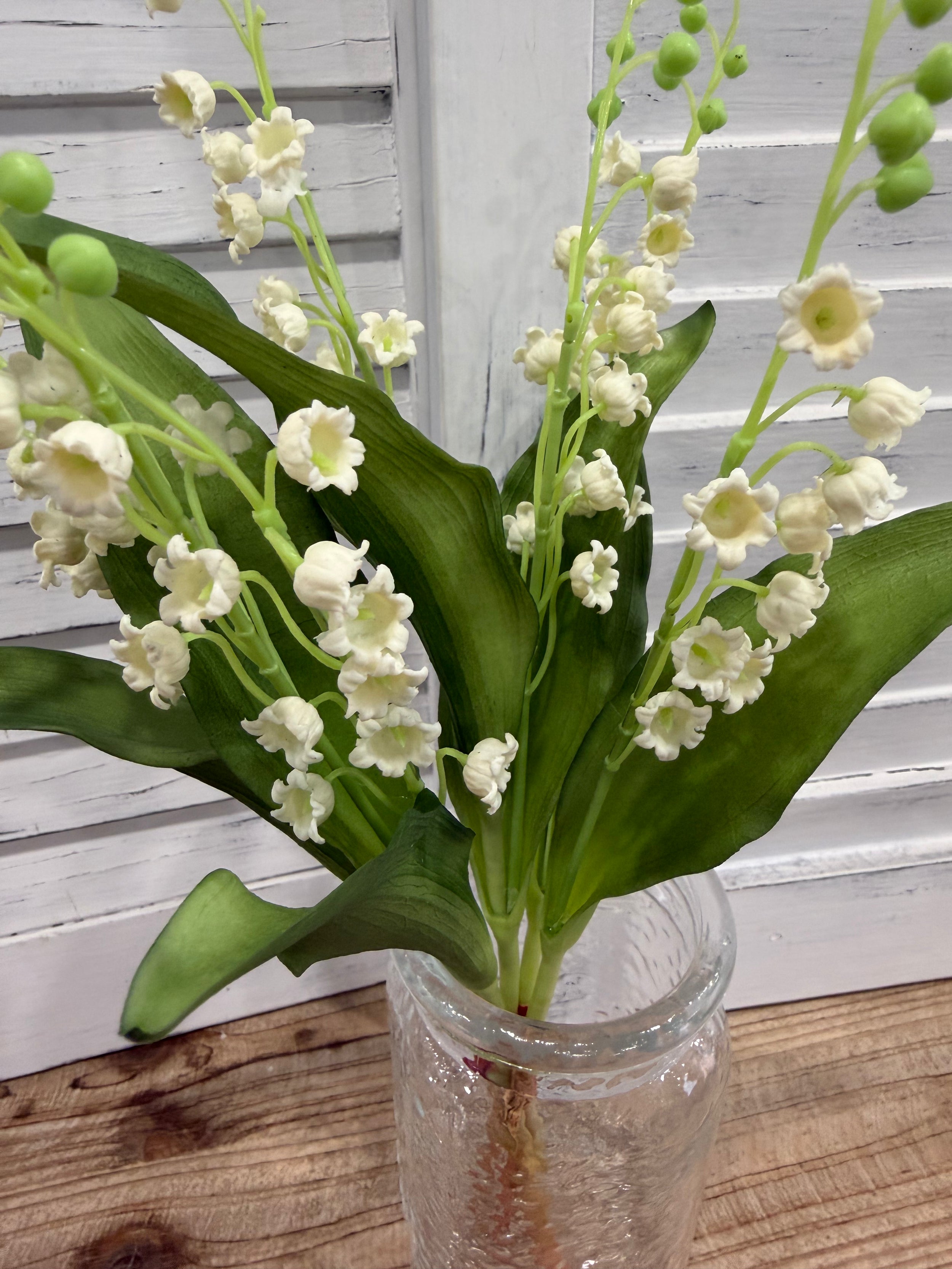 ITEM 10258 - 16" FRESH TOUCH LILY OF VALLEY BUNDLE X 5 STEMS