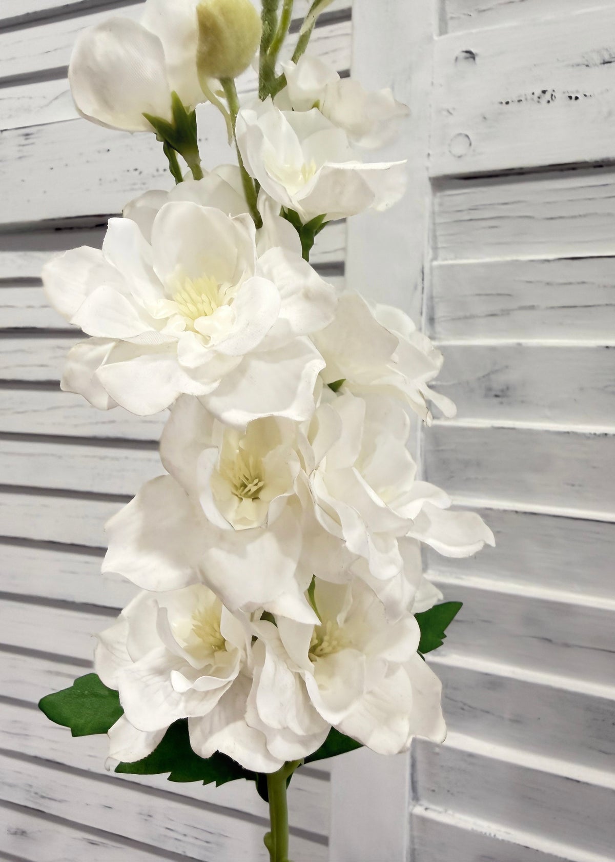 ITEM 10259 W - 28" WHITE FRESH TOUCH DELPHINIUM SPRAY