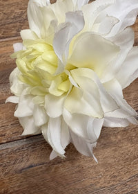 ITEM 10280 W - 25" WHITE FRESH TOUCH DAHLIA STEM WITH 1 BUD