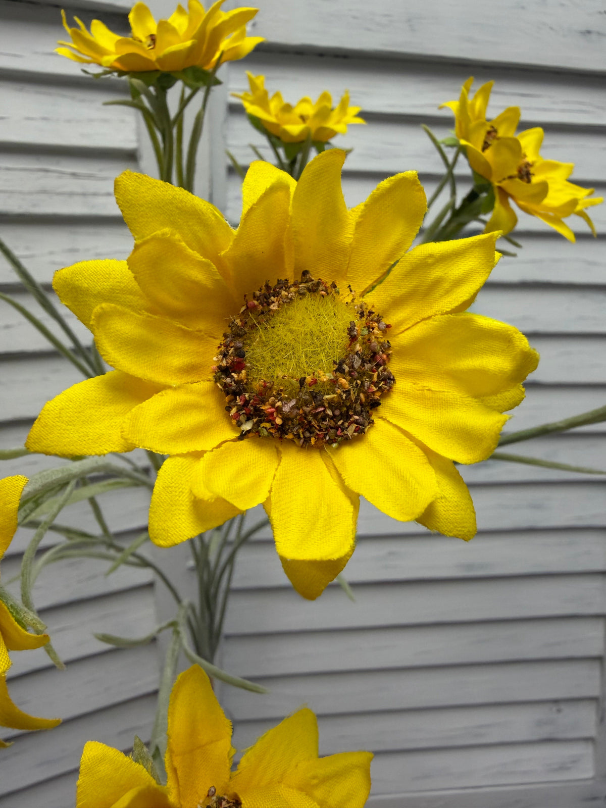 ITEM 10291 Y - 25" YELLOW MINI SUNFLOWER BUNDLE WITH 3 STEMS