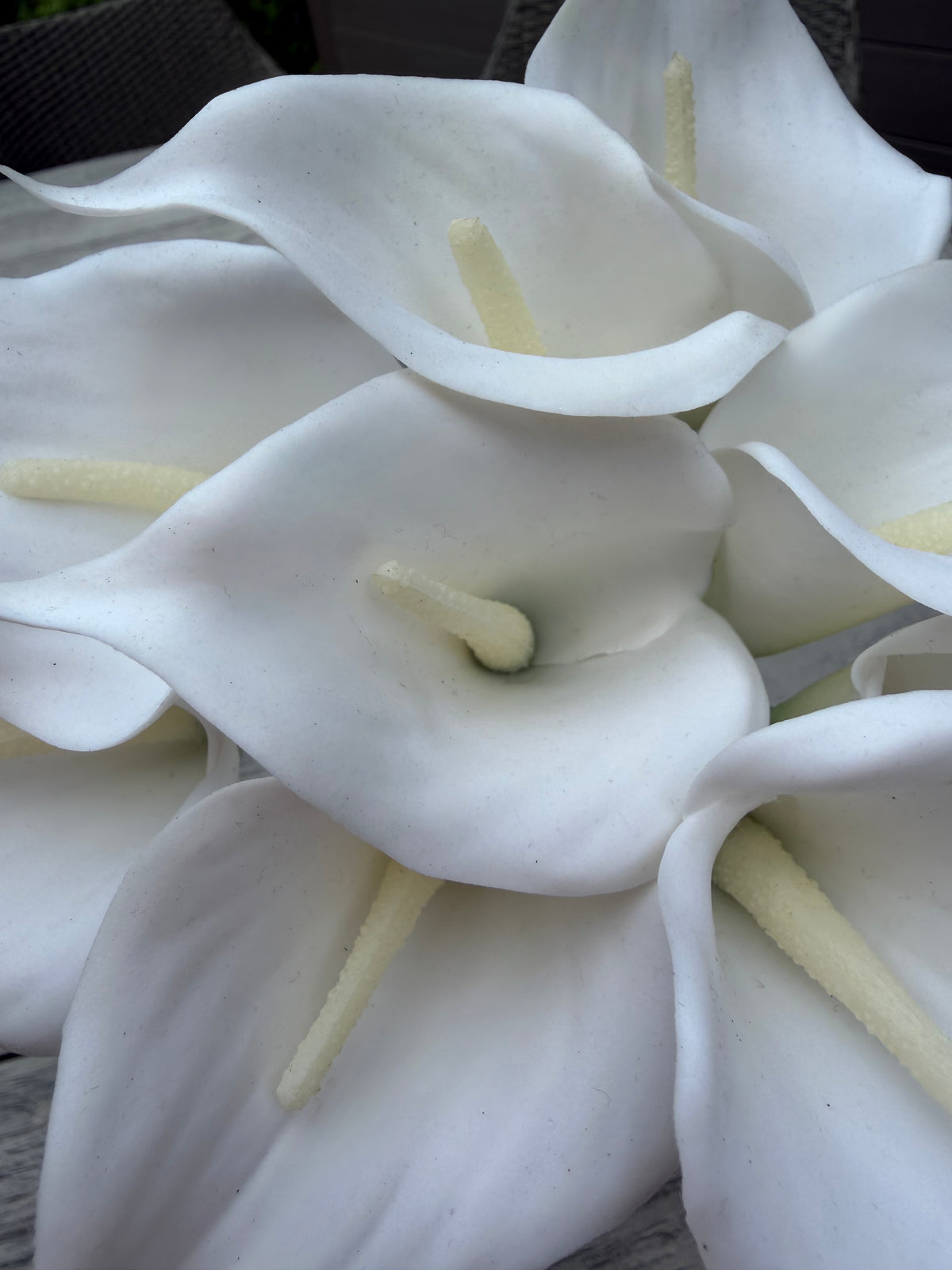 ITEM 10298 W - 13" WHITE FRESH TOUCH CALLA LILY BUNDLE WITH  9 STEMS