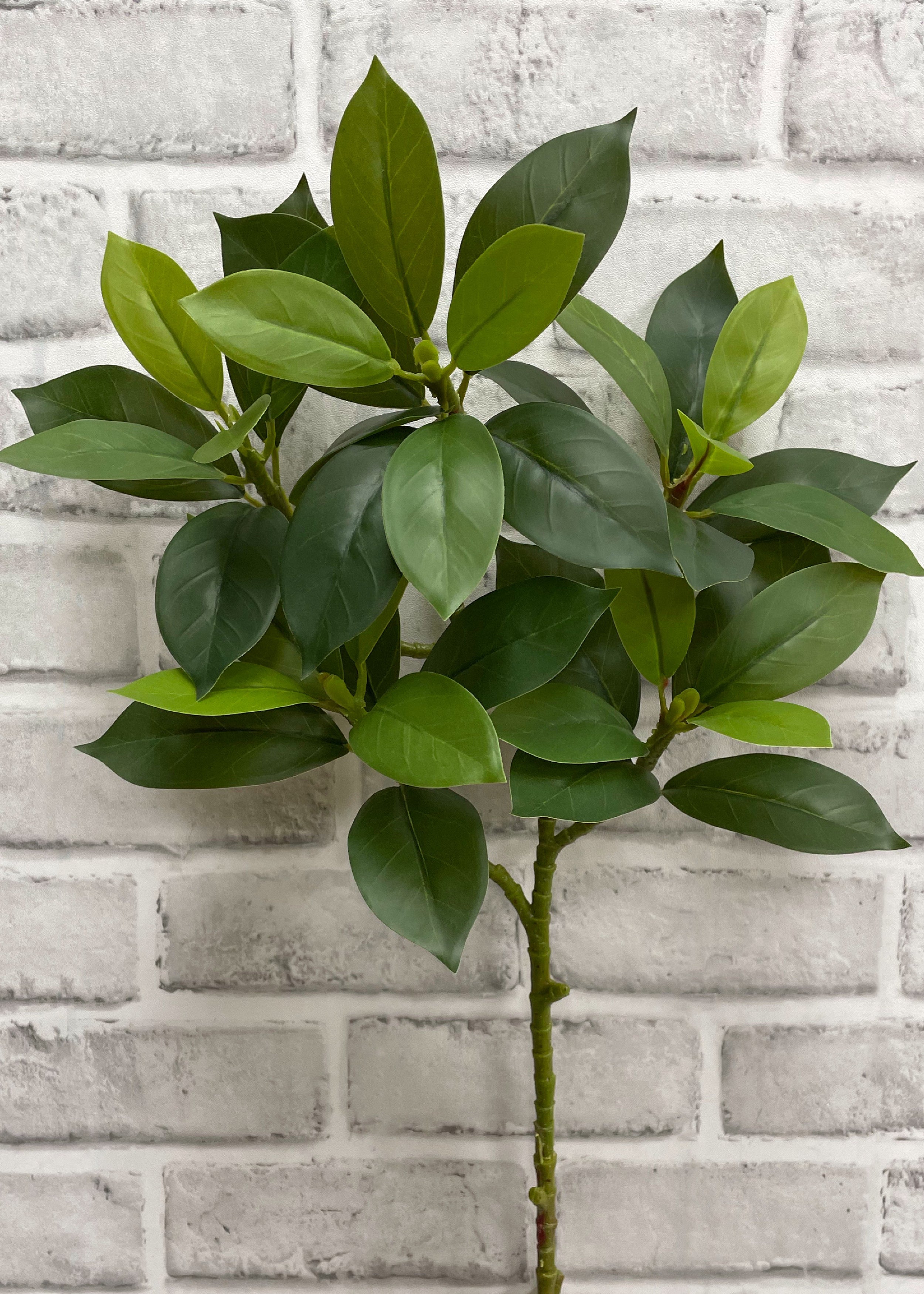ITEM 11456 - 27.5" GARDENIA LEAF STEM