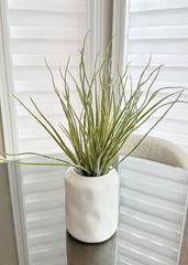 ITEM 11518GYGR - 20" GREY GREEN CURLY GRASS BUSH