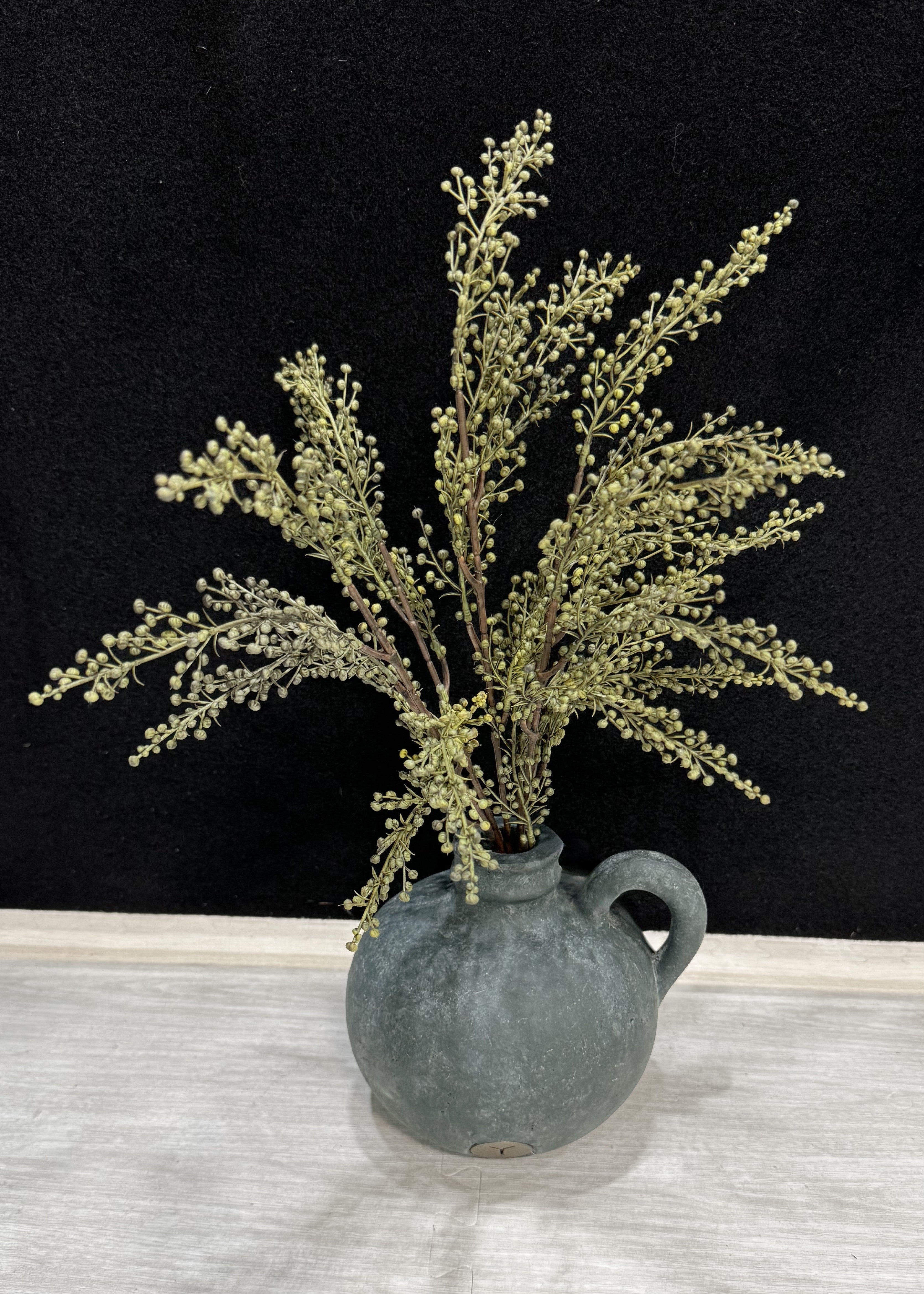 ITEM 11543 GR  - 18" GREEN PEPPERBERRIES BUSH