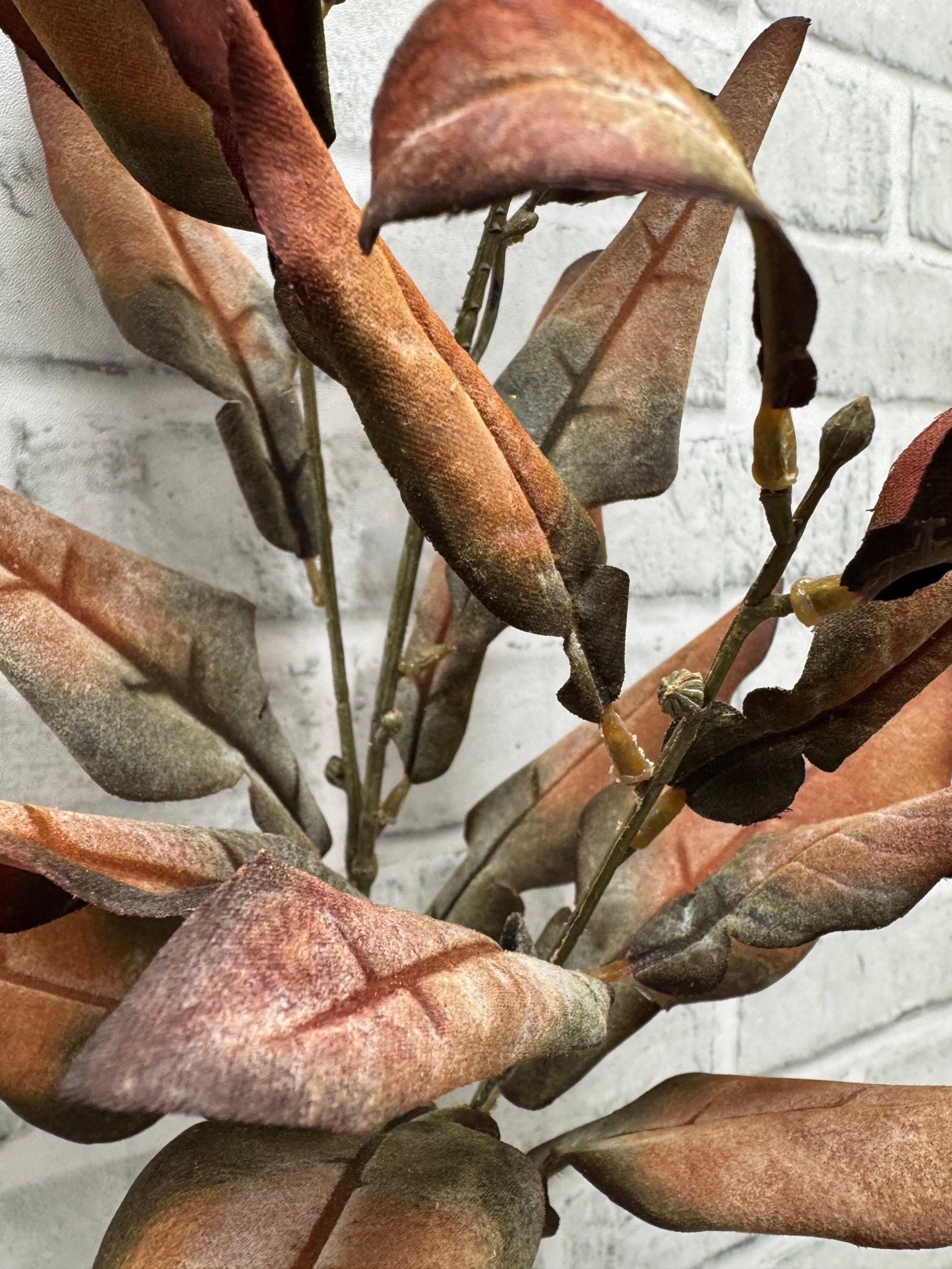 ITEM 11556 RUST - 38" RUST DRIED LOOK LEAVES SPRAY