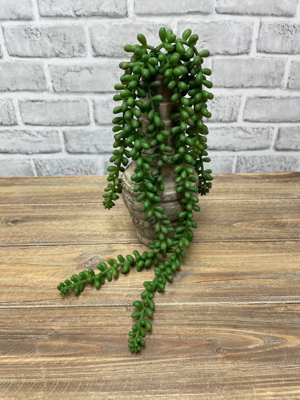 ITEM 11571 GR - 18" FRESH TOUCH GREEN JELLY BEAN SUCCULENT STEM WITH 6 VINES