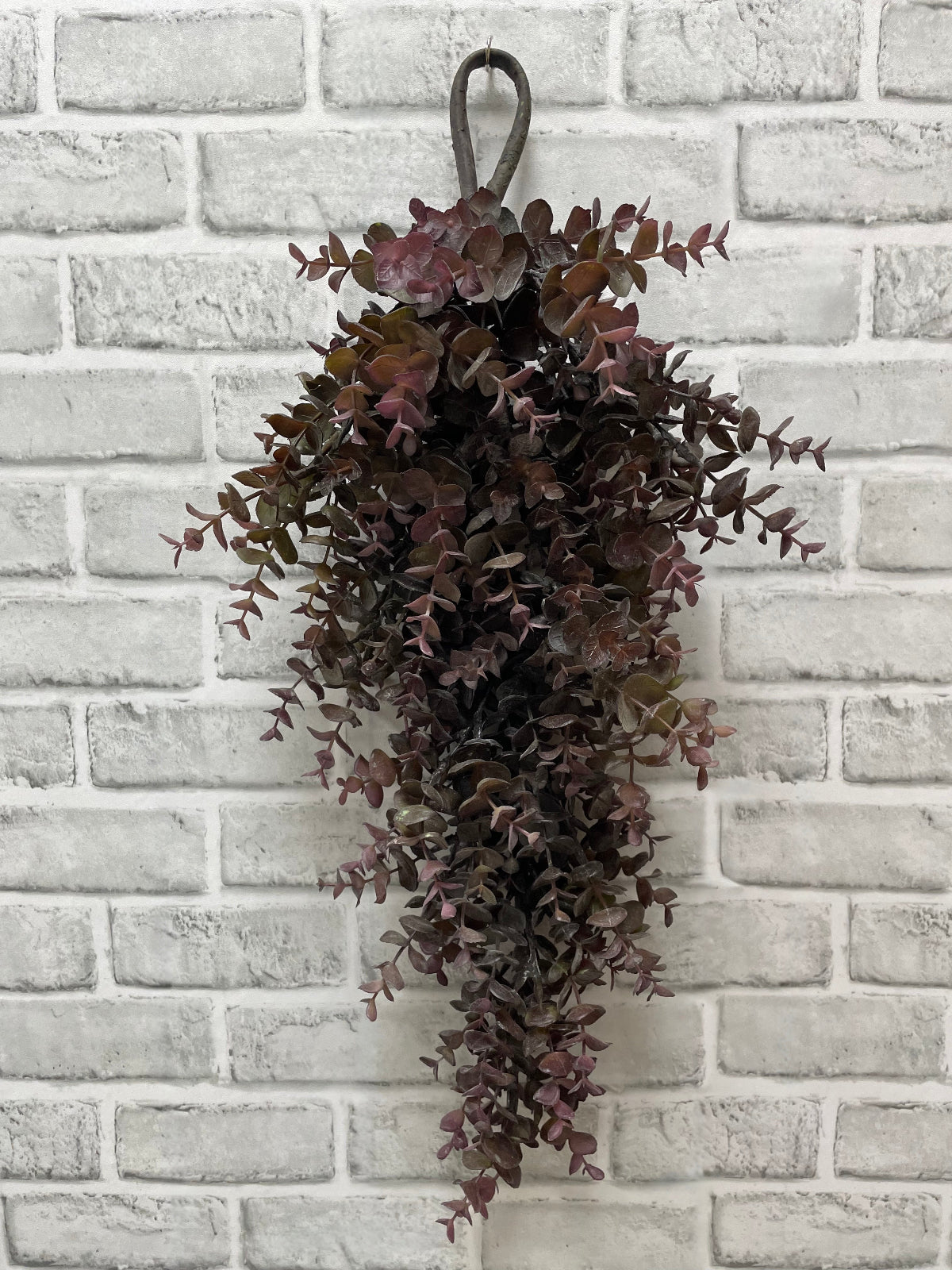 ITEM 11597 BUR - 24" BURGUNDY EUCALYPTUS TEAR DROP