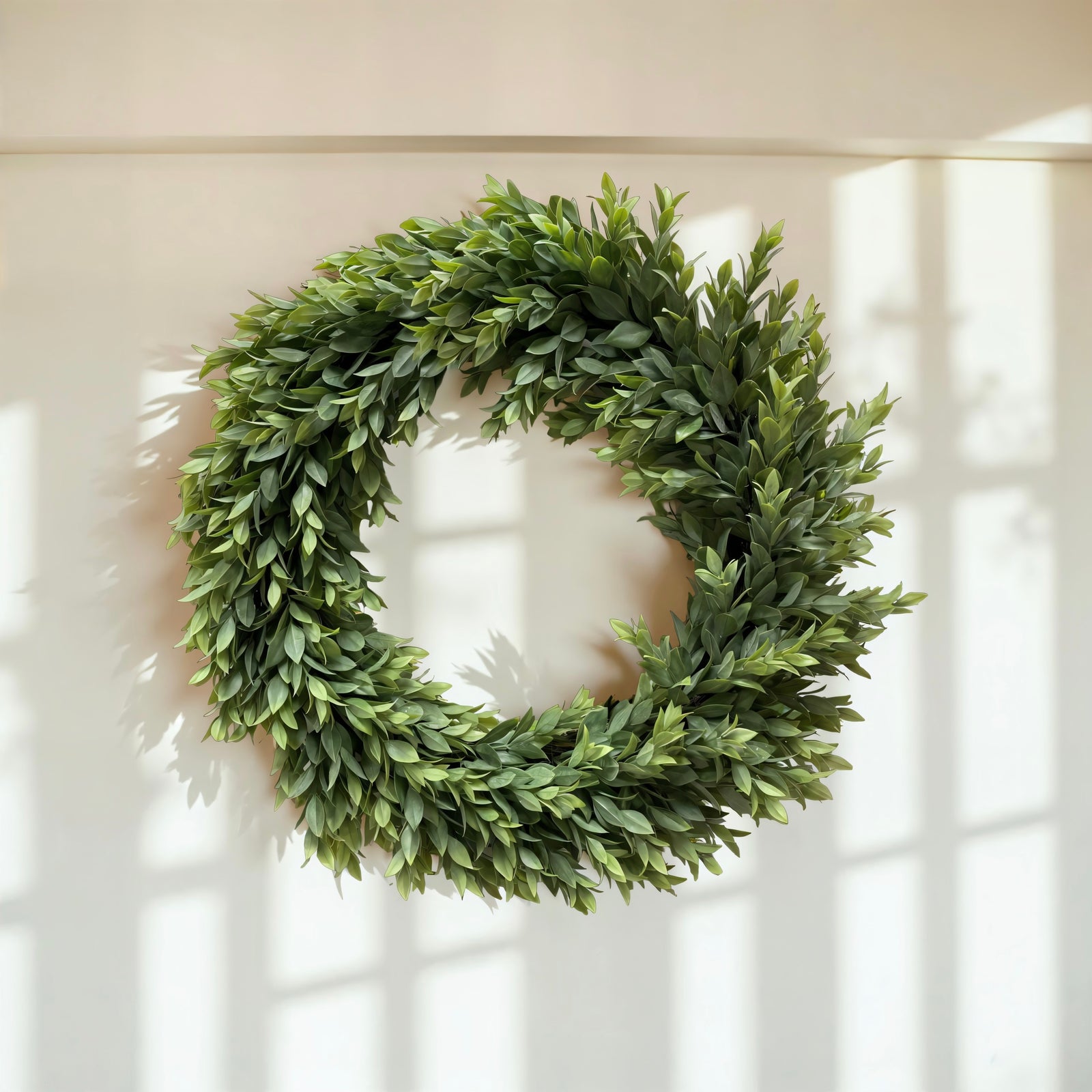 ITEM 11602 - 12" INSDIE DIM, 20" OUTSIDE DIM RUSCUS WREATH