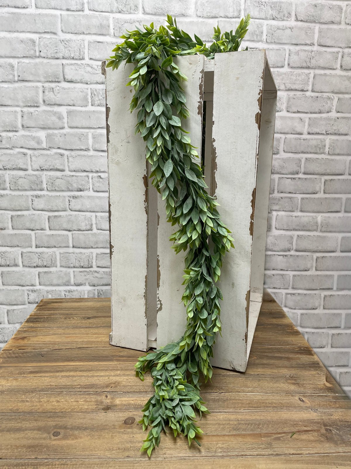 ITEM 11603 - 72" RUSCUS GARLAND
