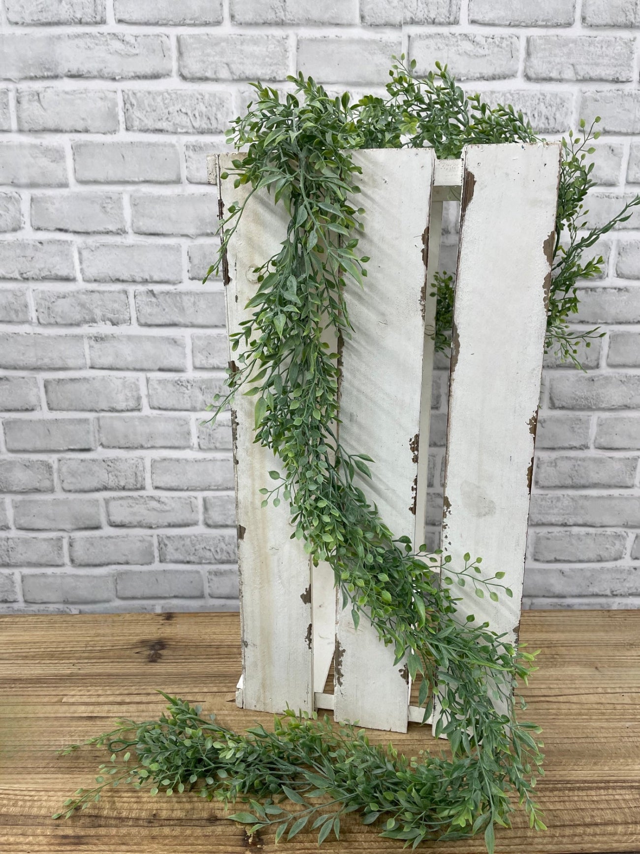 ITEM 11642 GR - 72" GREEN SMILAX MIX GARLAND