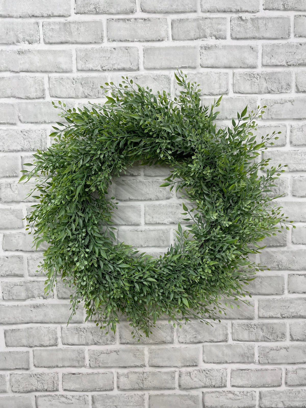 ITEM 11646 - 12" INSIDE DIM, 23" DIA GREEN SMILAX MIX WREATH