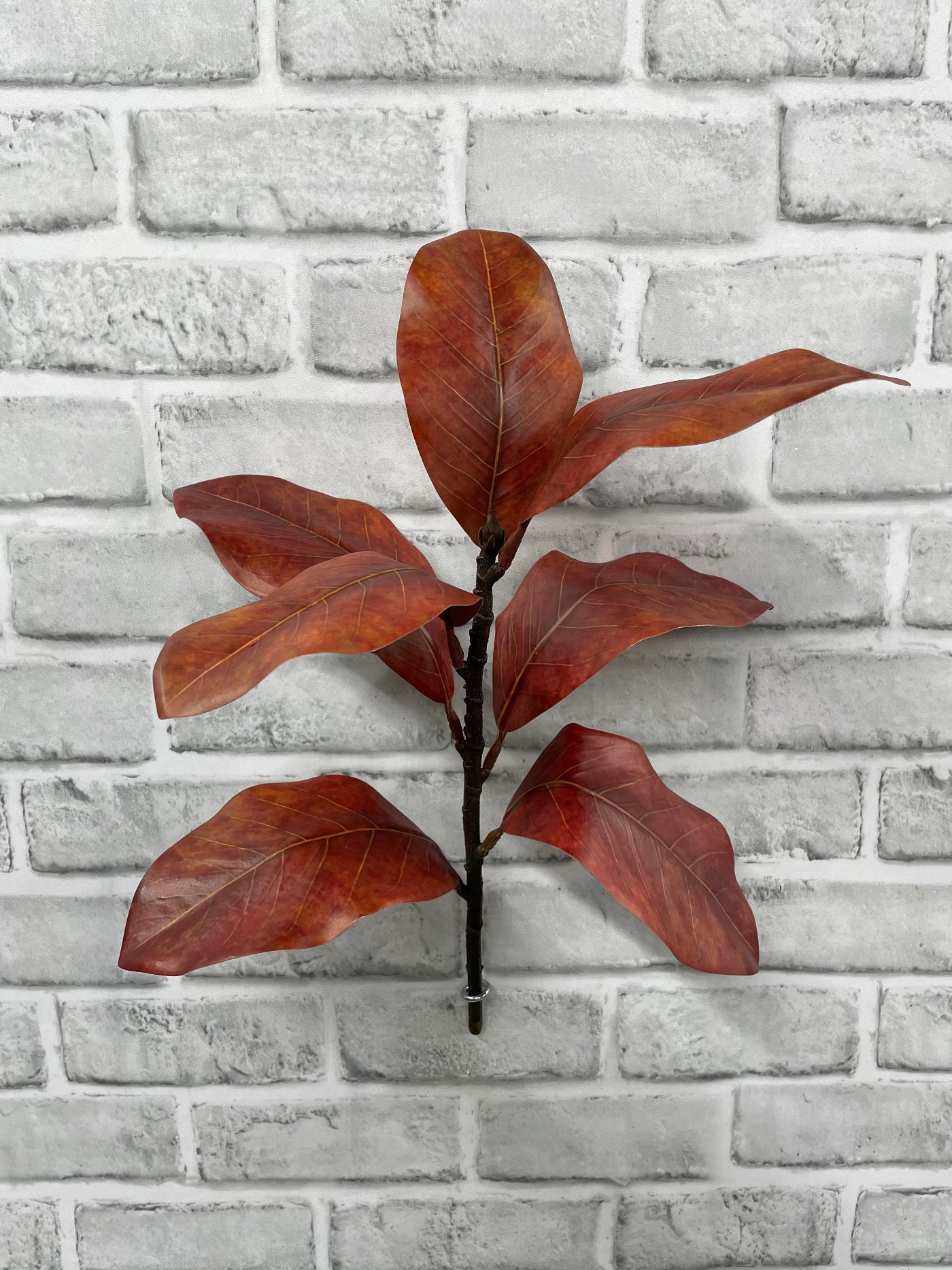 ITEM 11663 RED - 17" RED MAGNOLIA SPRAY WITH 7 LEAVES