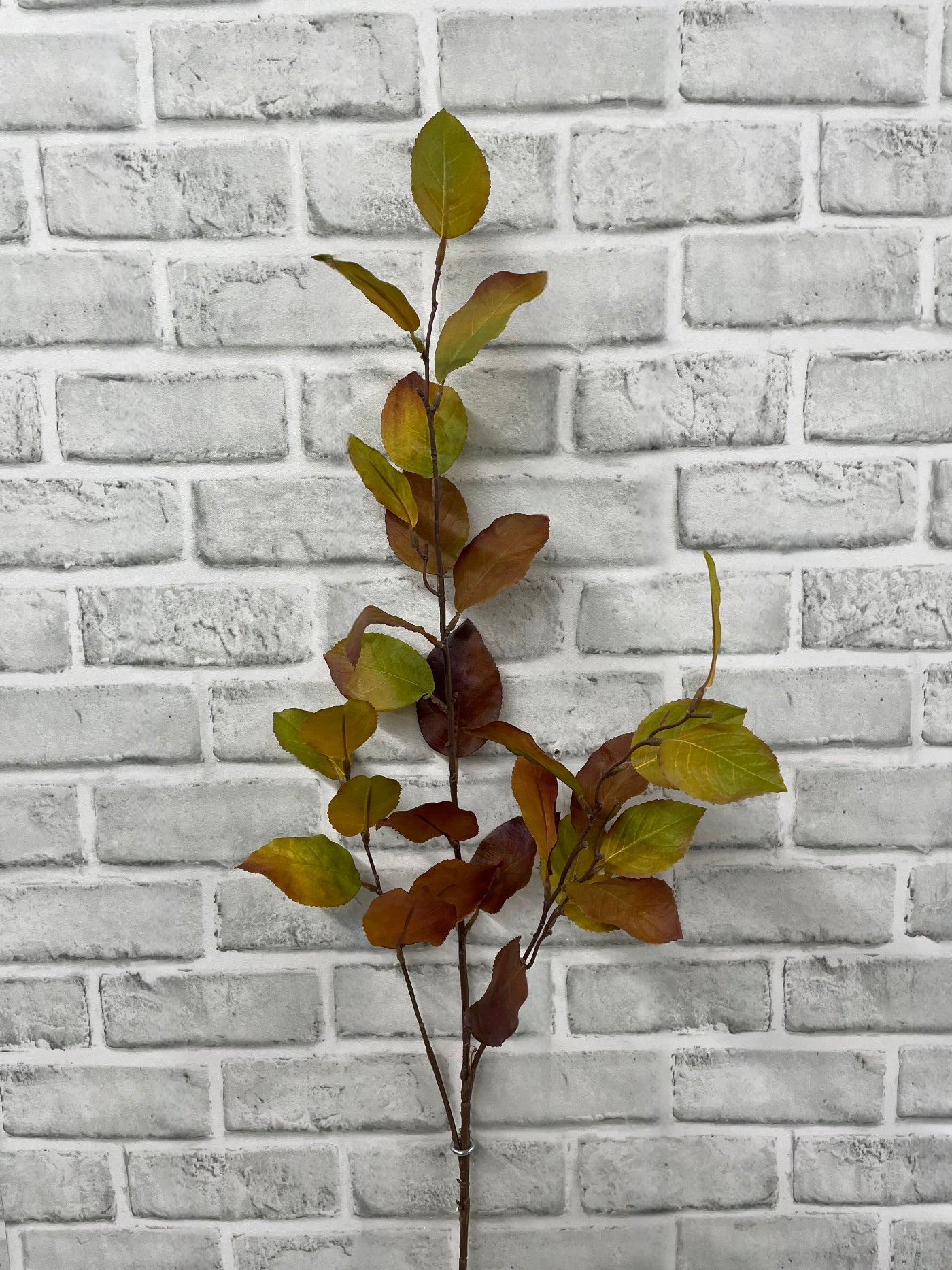 ITEM 11670 BRGR - 42" BROWN GREEN LEMON LEAF SPRAY